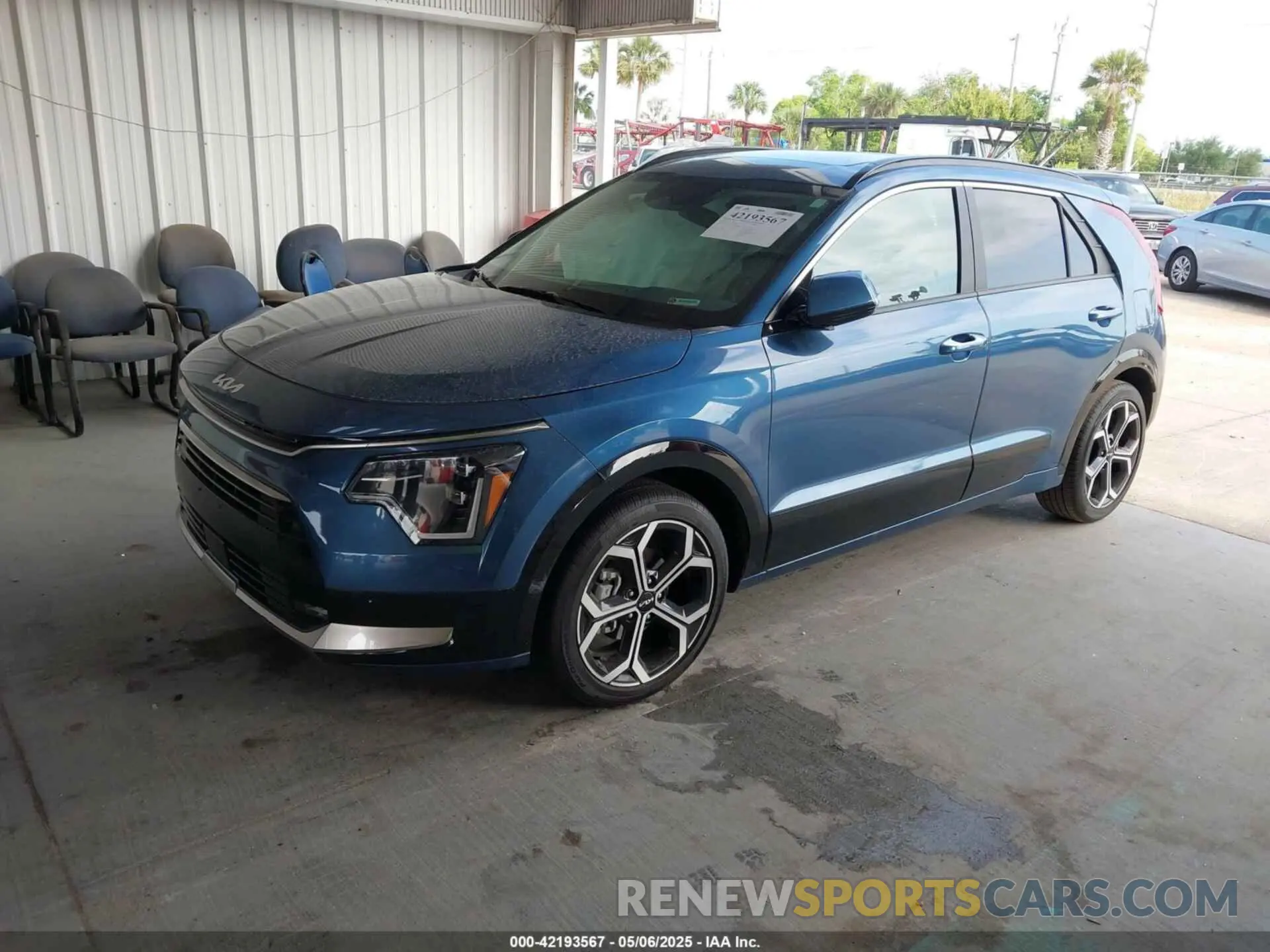 2 Photograph of a damaged car KNDCT3LE5R5124293 KIA NIRO 2024