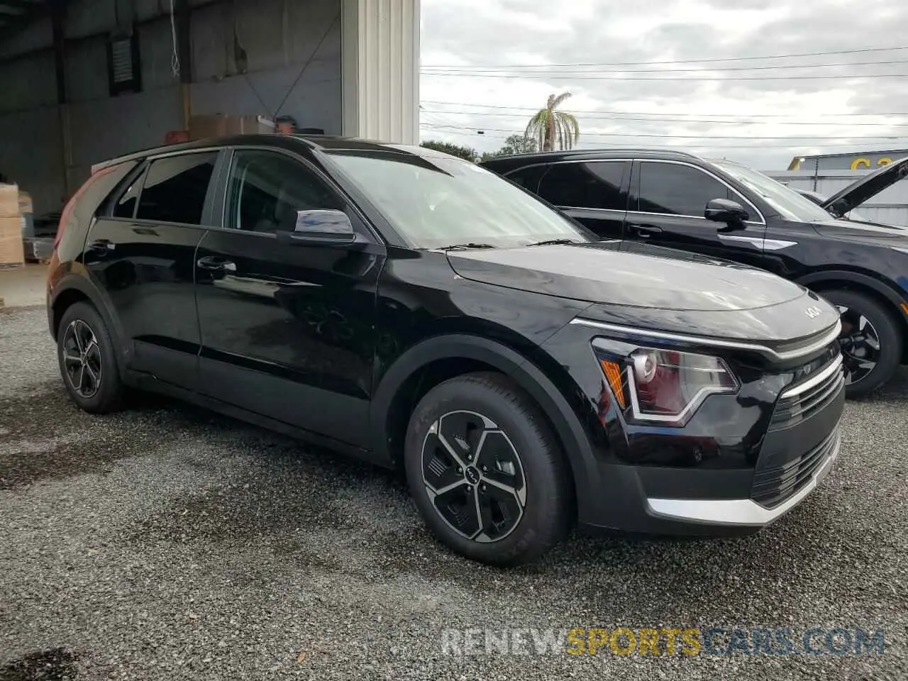 4 Photograph of a damaged car KNDCP3LE6S5214451 KIA NIRO 2025