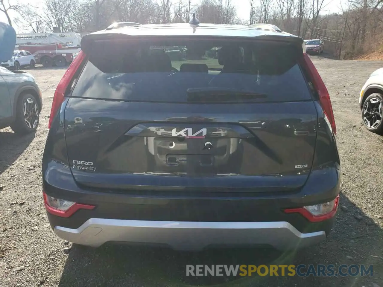 6 Photograph of a damaged car KNDCP3LE8S5213396 KIA NIRO 2025