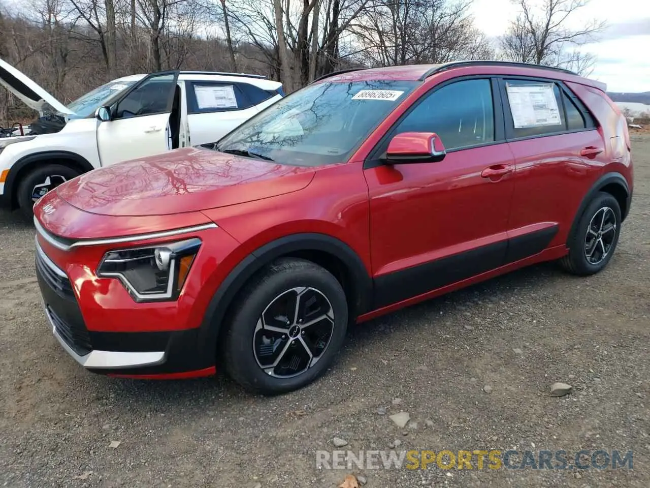 1 Photograph of a damaged car KNDCR3LE6S5213763 KIA NIRO 2025