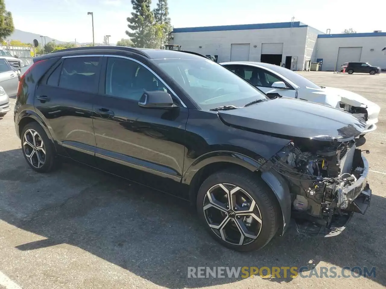 4 Photograph of a damaged car KNDCR3LE9S5239967 KIA NIRO 2025