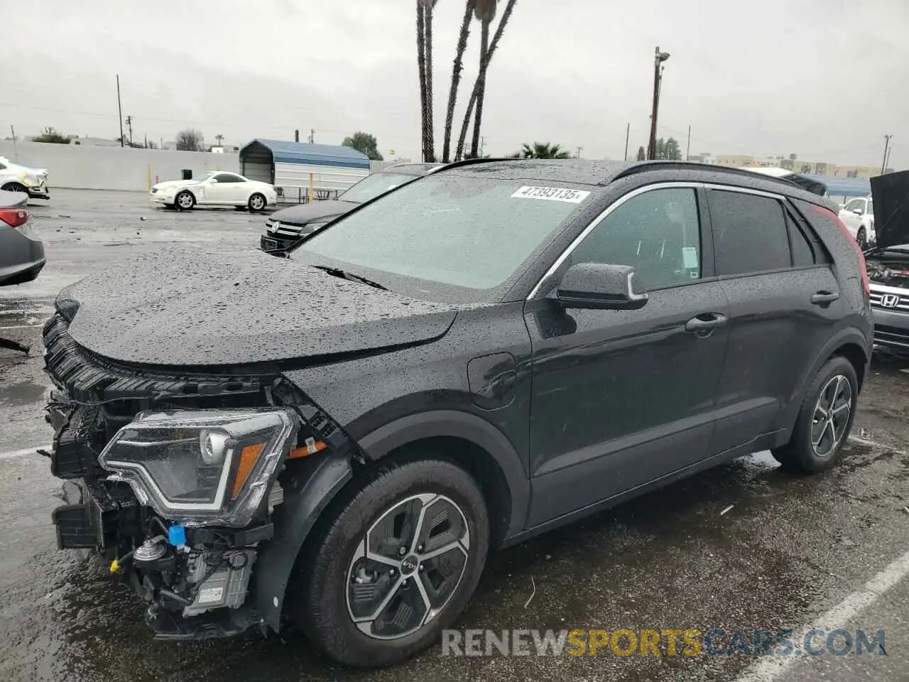1 Photograph of a damaged car KNDCS3LF9S5239657 KIA NIRO 2025