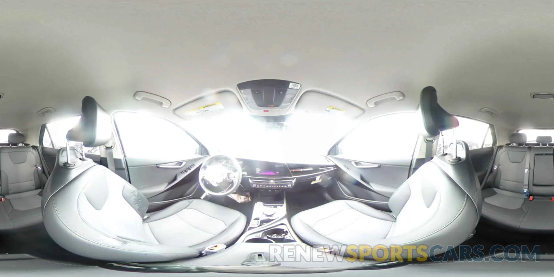 13 Photograph of a damaged car KNDCS3LF9S5239657 KIA NIRO 2025