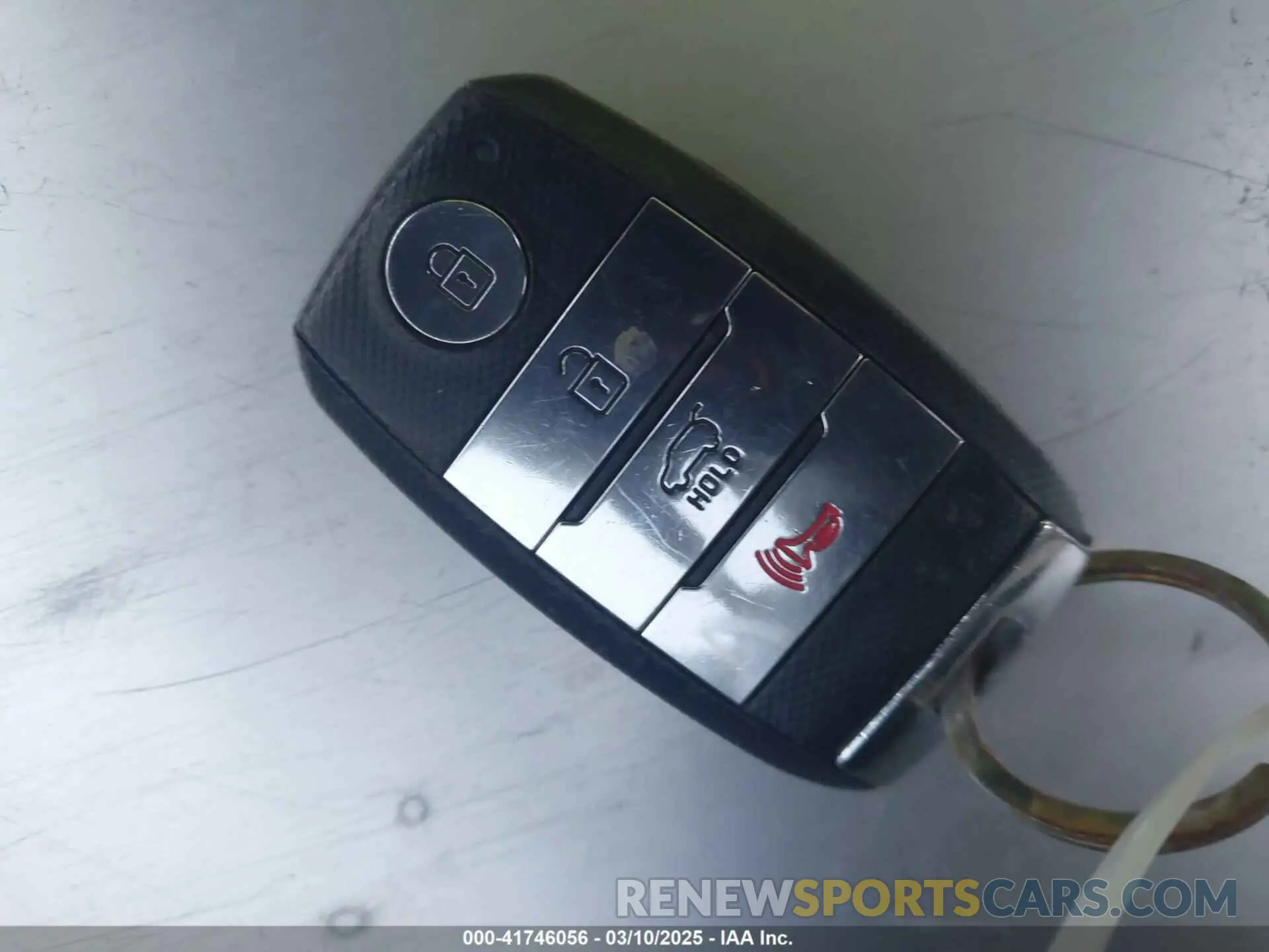 11 Photograph of a damaged car KNDCC3LG0K5014985 KIA NIRO EV 2019