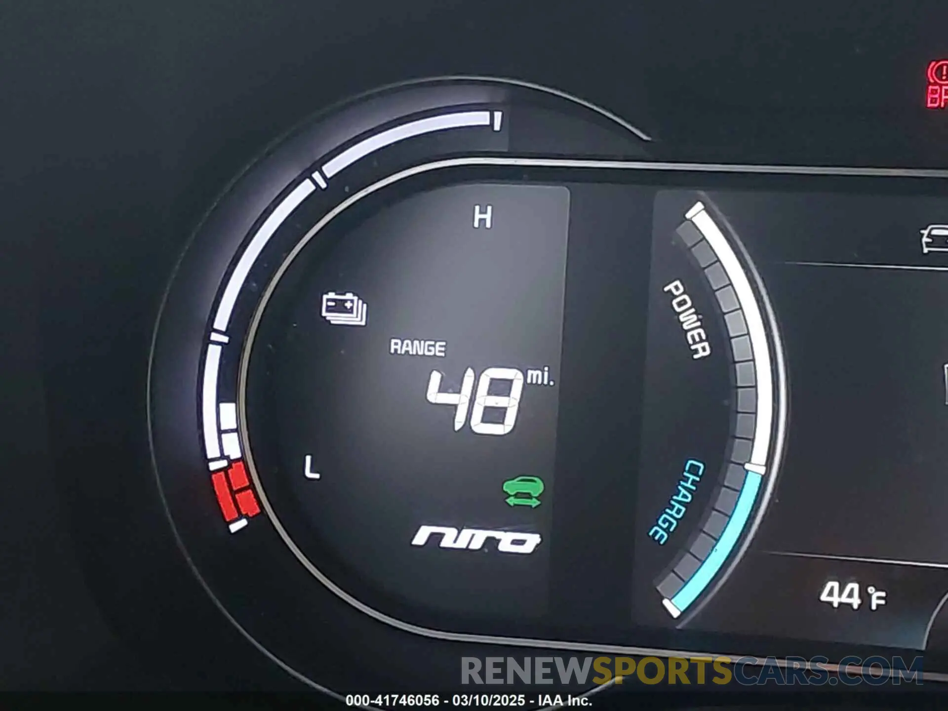 18 Photograph of a damaged car KNDCC3LG0K5014985 KIA NIRO EV 2019
