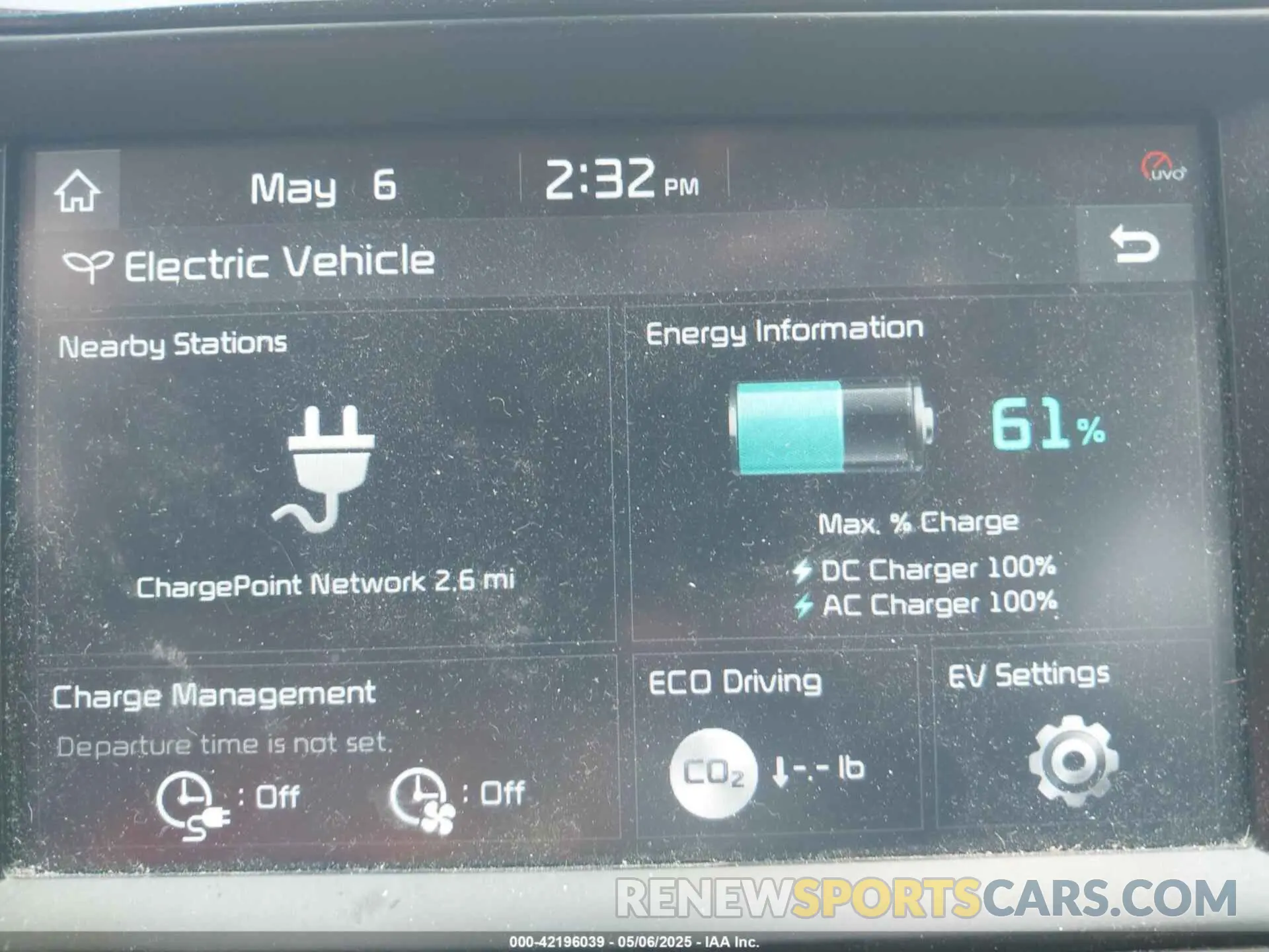 17 Photograph of a damaged car KNDCC3LG5K5020989 KIA NIRO EV 2019