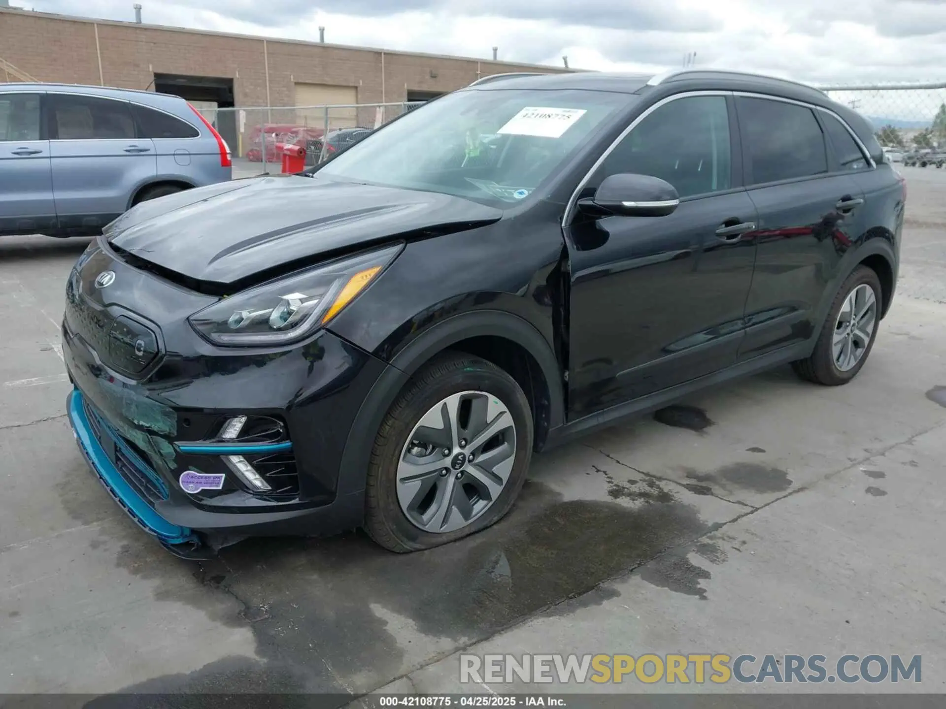 2 Photograph of a damaged car KNDCE3LG9K5009990 KIA NIRO EV 2019