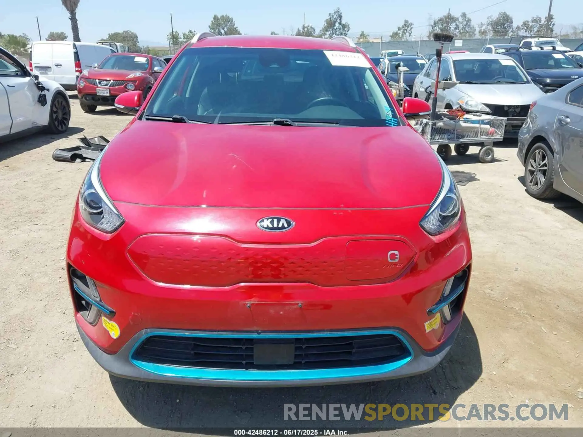 12 Photograph of a damaged car KNDCC3LG0L5081085 KIA NIRO EV 2020