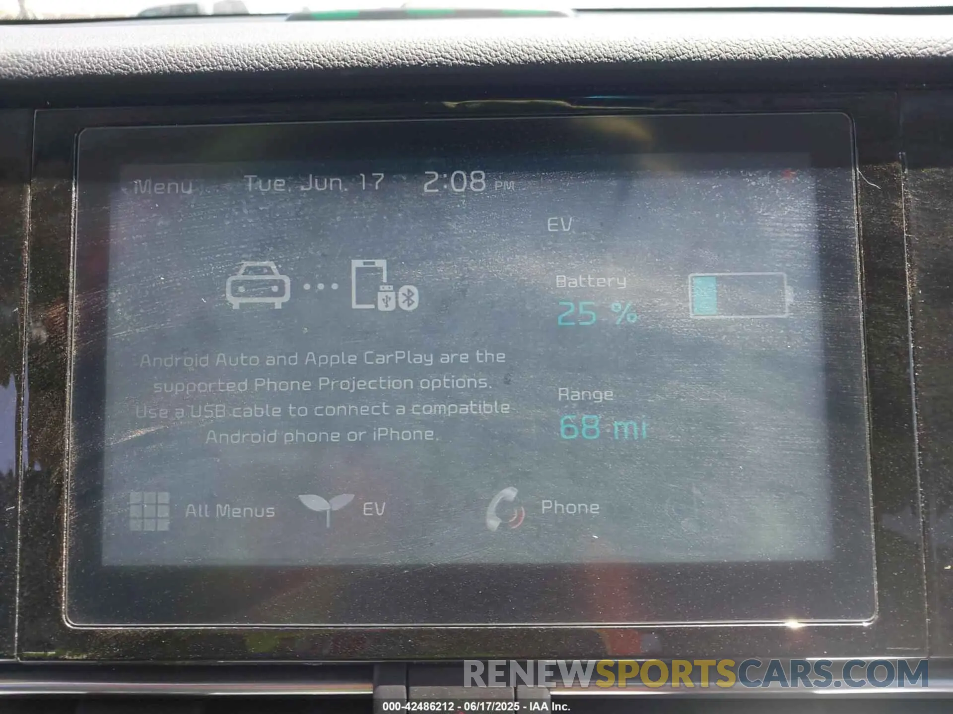 18 Photograph of a damaged car KNDCC3LG0L5081085 KIA NIRO EV 2020