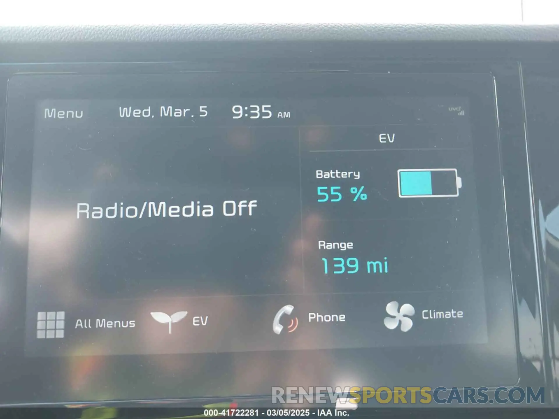 18 Photograph of a damaged car KNDCC3LG9L5055729 KIA NIRO EV 2020