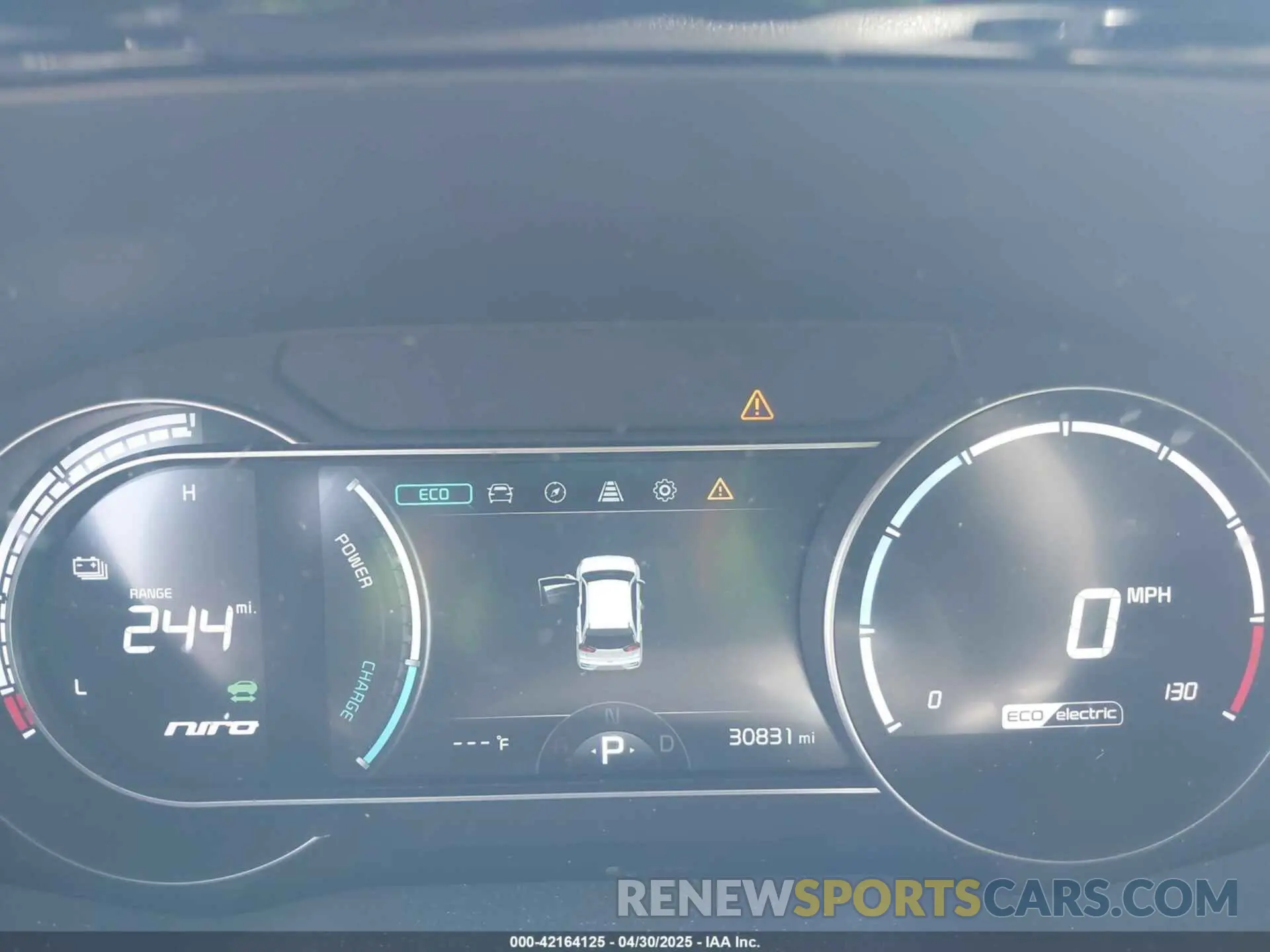 18 Photograph of a damaged car KNDCE3LG1L5071000 KIA NIRO EV 2020