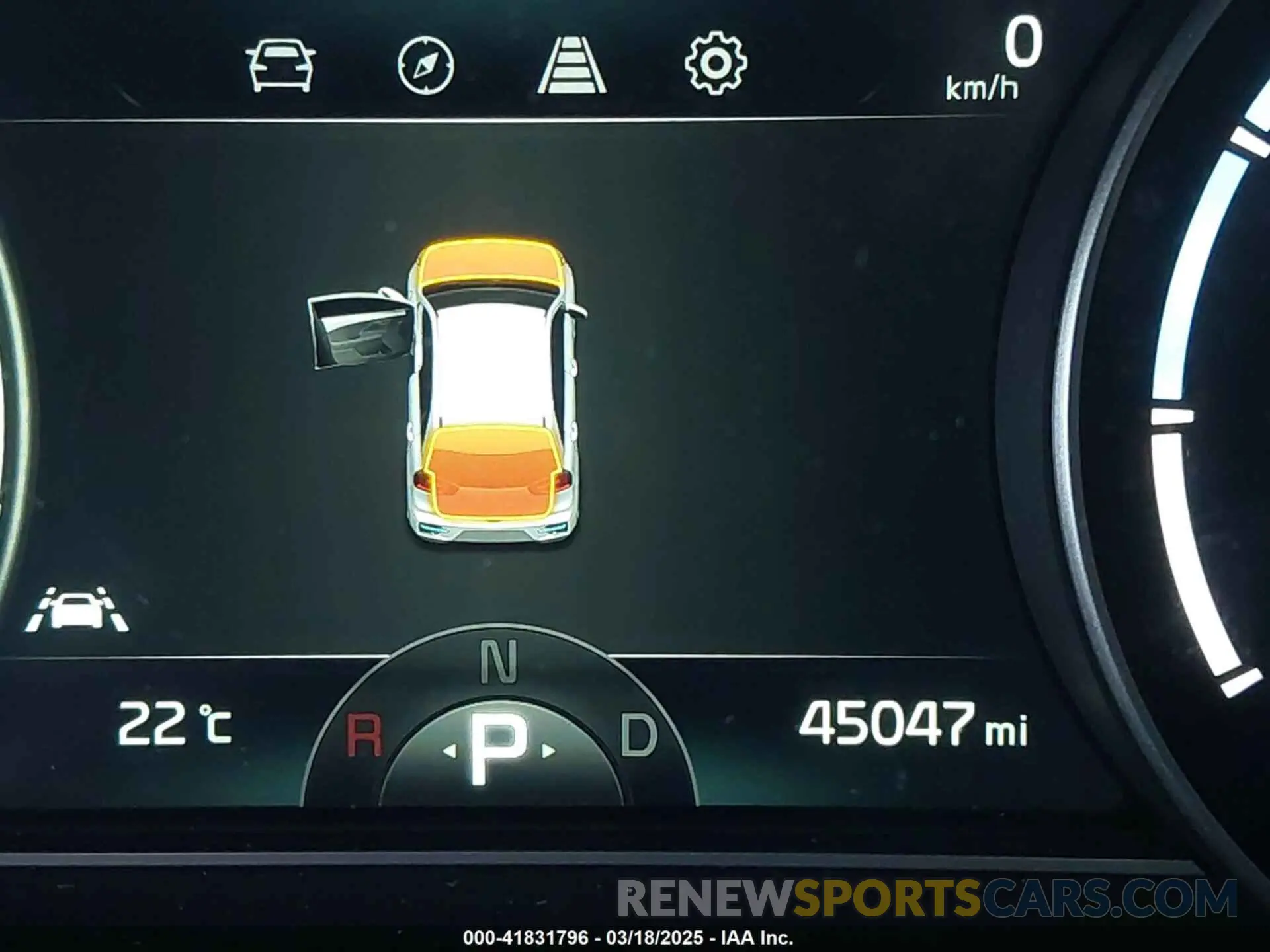 16 Photograph of a damaged car KNDCE3LG2L5072673 KIA NIRO EV 2020