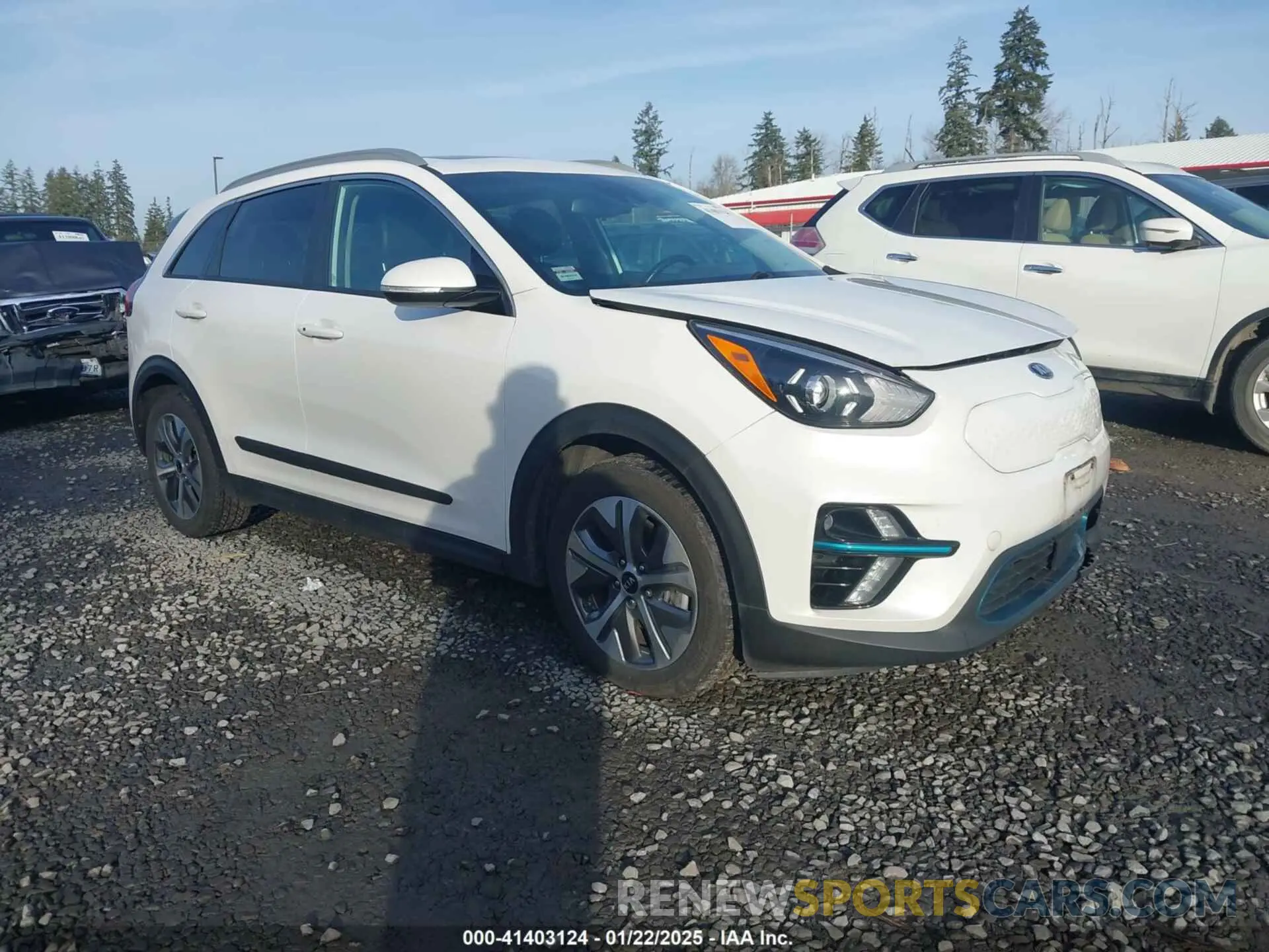 1 Photograph of a damaged car KNDCE3LG3L5036443 KIA NIRO EV 2020