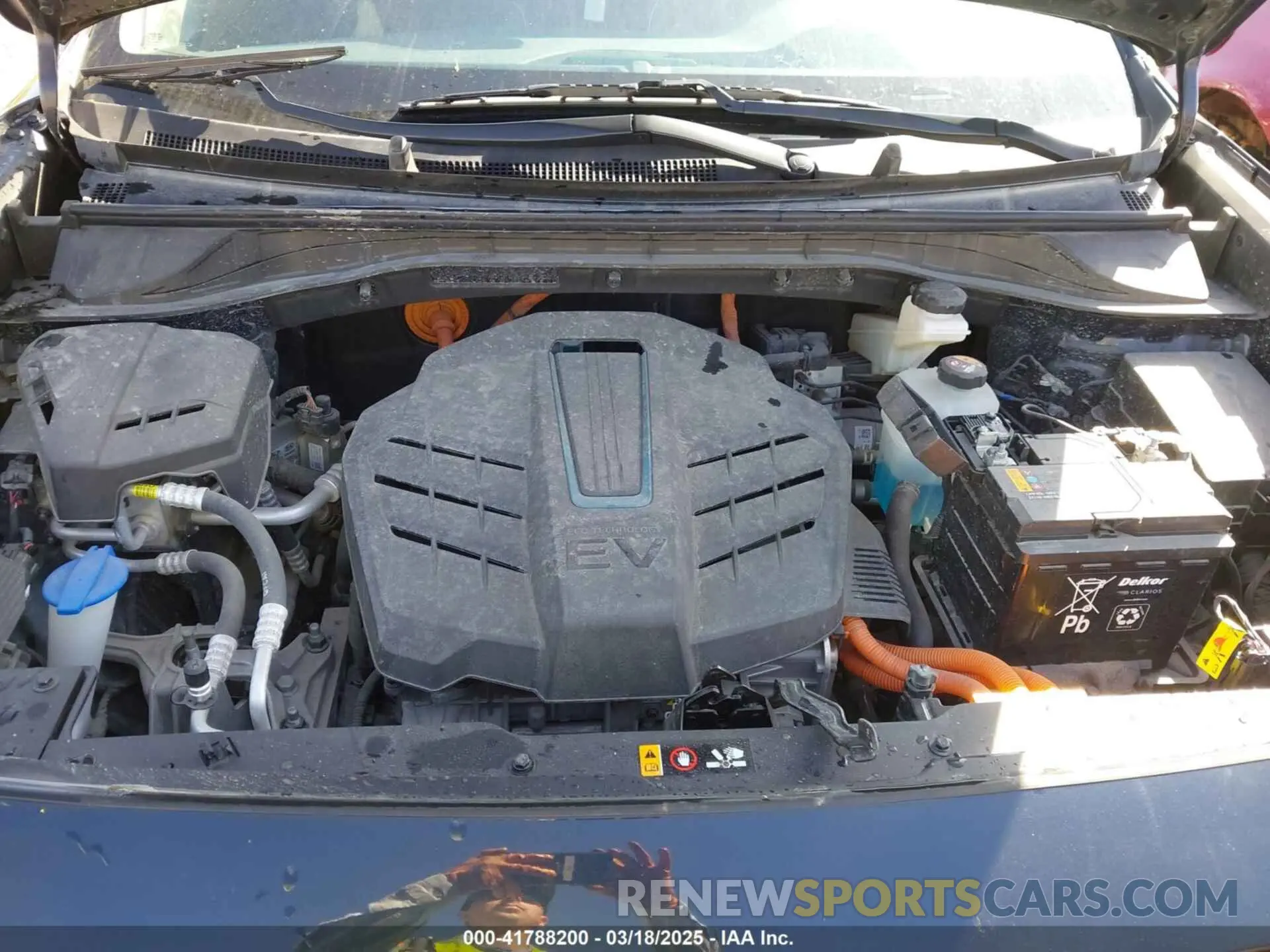 10 Photograph of a damaged car KNDCC3LG9N5115995 KIA NIRO EV 2022