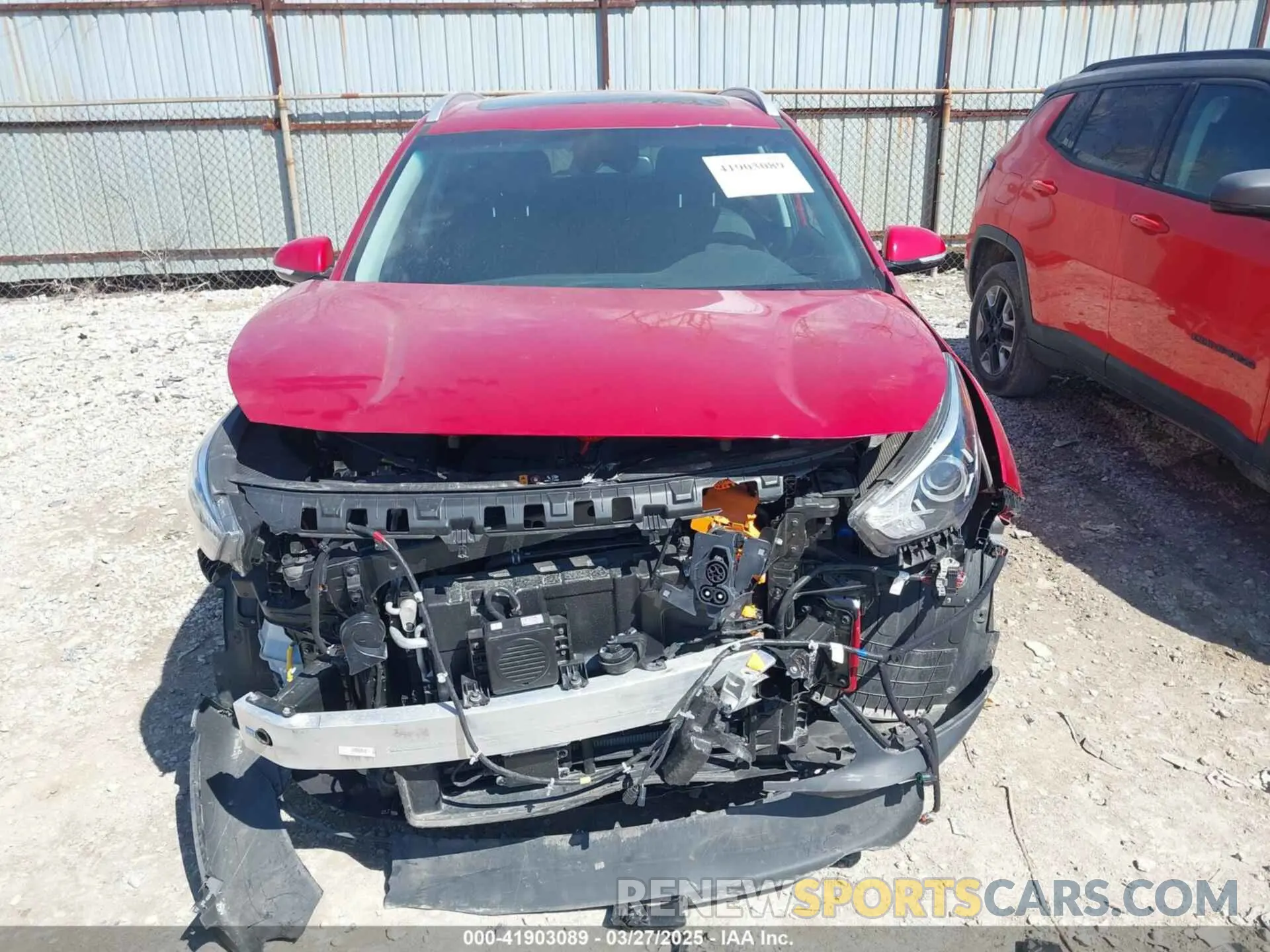 12 Photograph of a damaged car KNDCE3LG5N5146588 KIA NIRO EV 2022