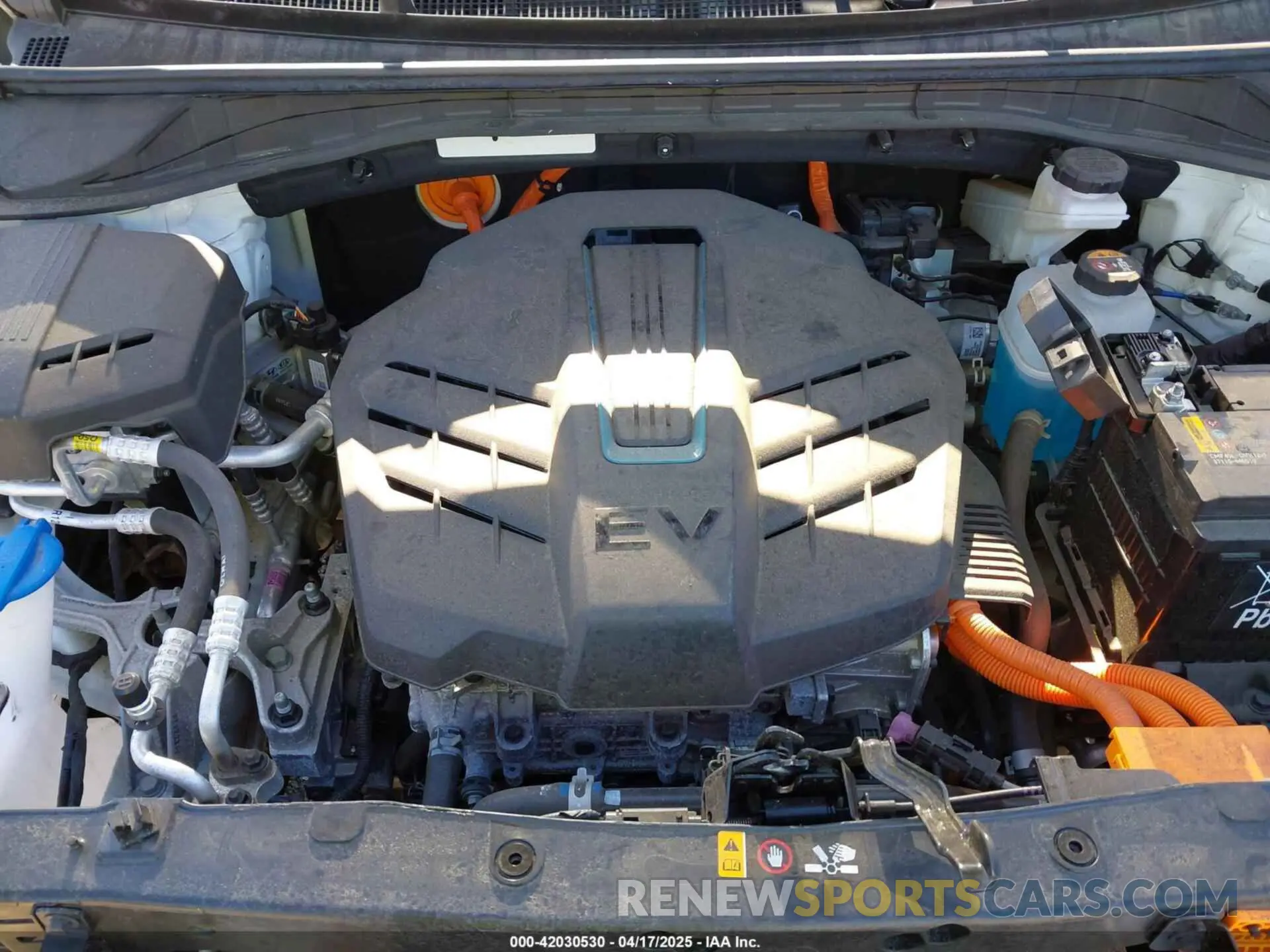 10 Photograph of a damaged car KNDCE3LG9N5146643 KIA NIRO EV 2022