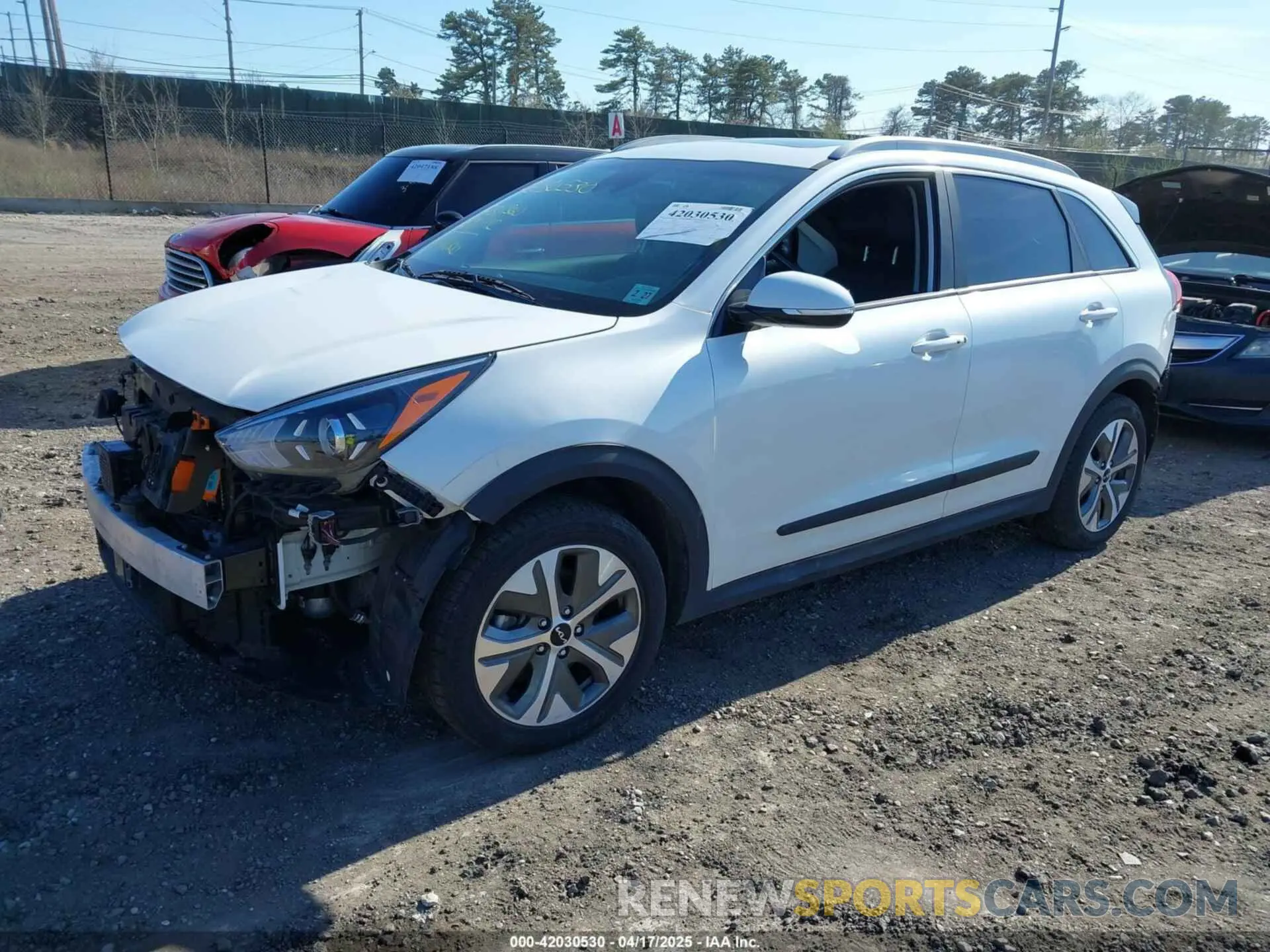2 Photograph of a damaged car KNDCE3LG9N5146643 KIA NIRO EV 2022