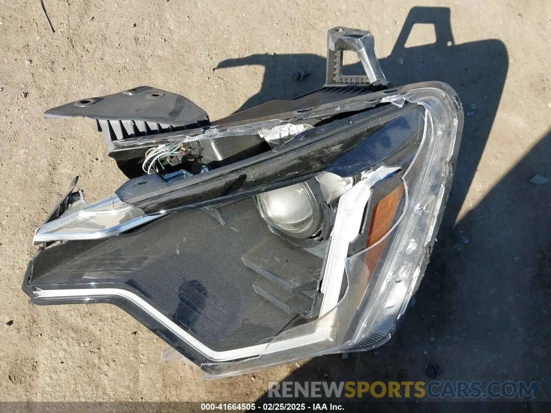 12 Photograph of a damaged car KNDCR3L14P5017664 KIA NIRO EV 2023