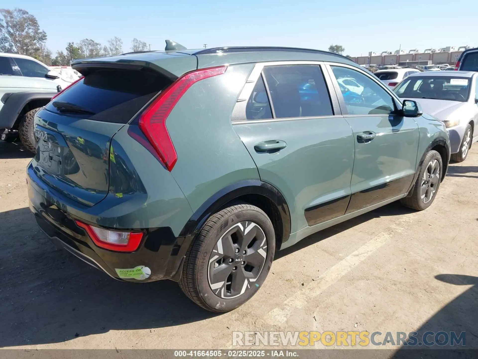 4 Photograph of a damaged car KNDCR3L14P5017664 KIA NIRO EV 2023
