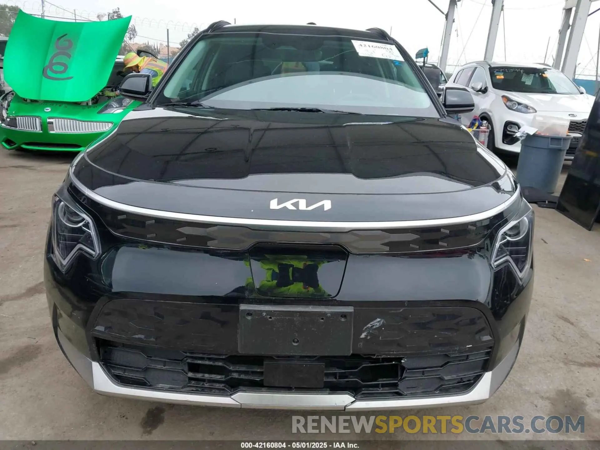 12 Photograph of a damaged car KNDCR3L1XP5038308 KIA NIRO EV 2023