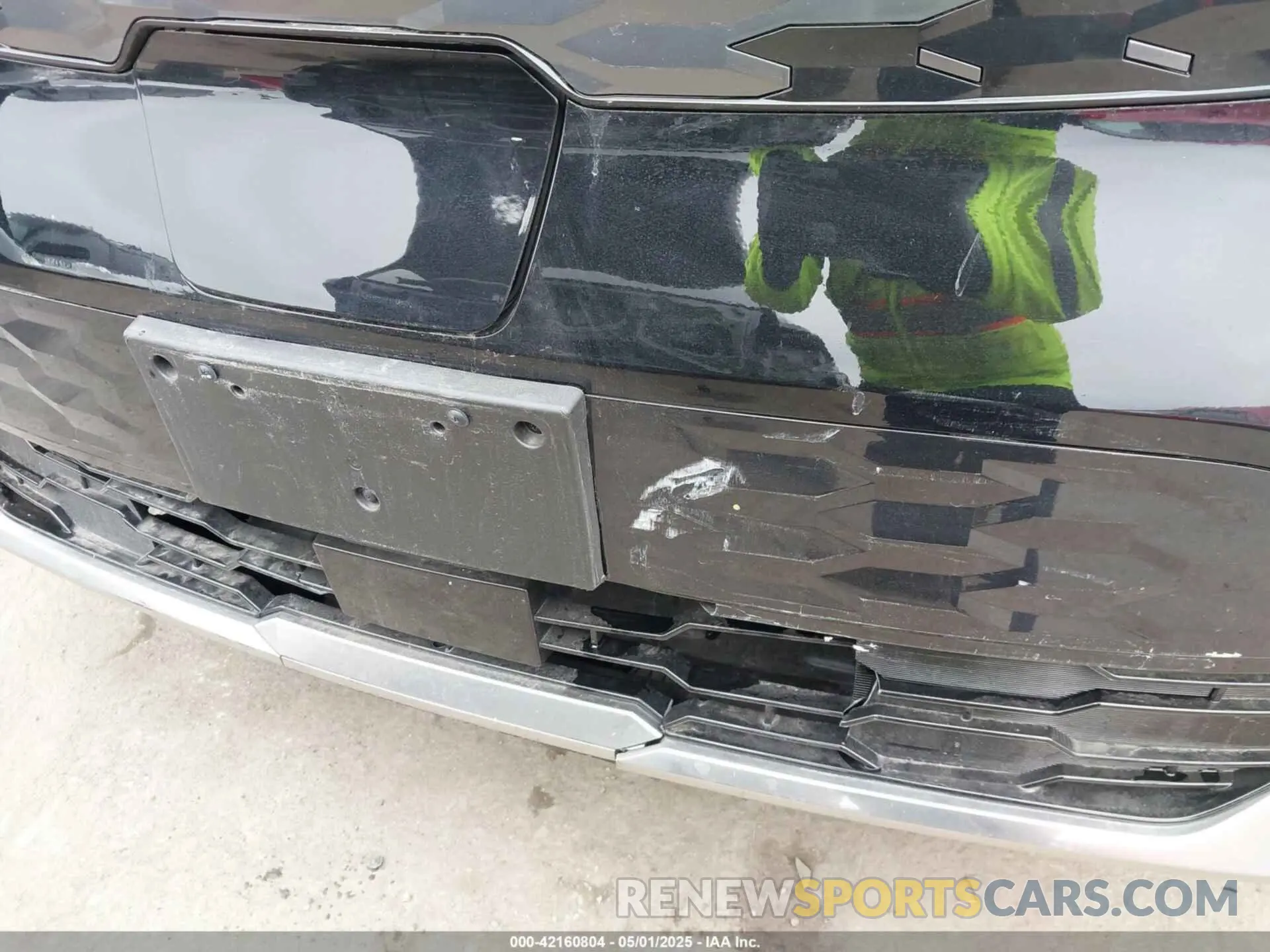 21 Photograph of a damaged car KNDCR3L1XP5038308 KIA NIRO EV 2023