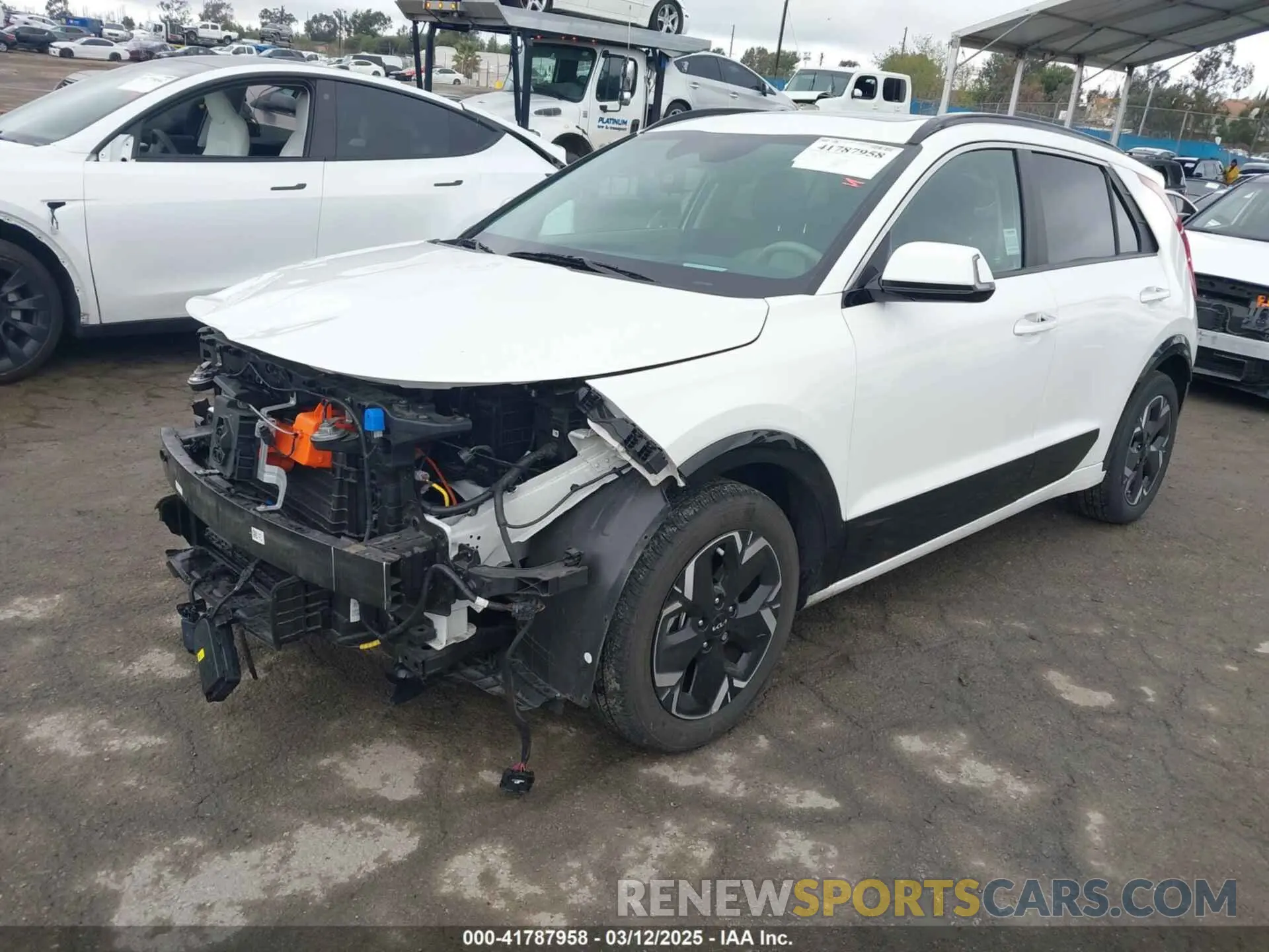 2 Photograph of a damaged car KNDCT3L1XP5068359 KIA NIRO EV 2023