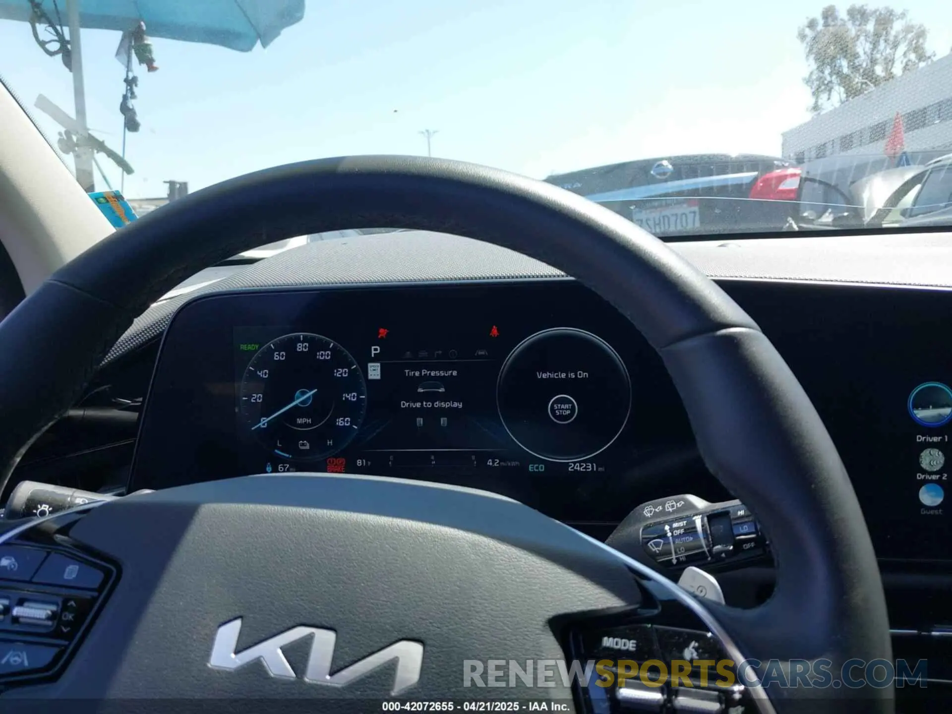 18 Photograph of a damaged car KNDCR3L10R5091750 KIA NIRO EV 2024