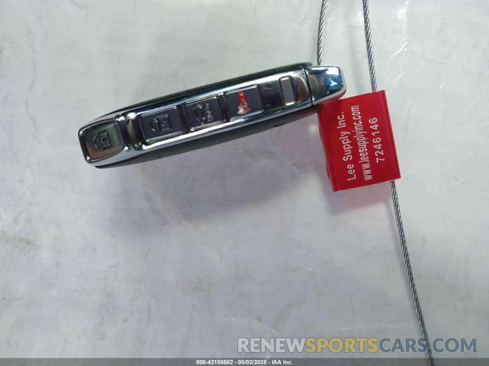 11 Photograph of a damaged car KNDCR3L13R5082380 KIA NIRO EV 2024