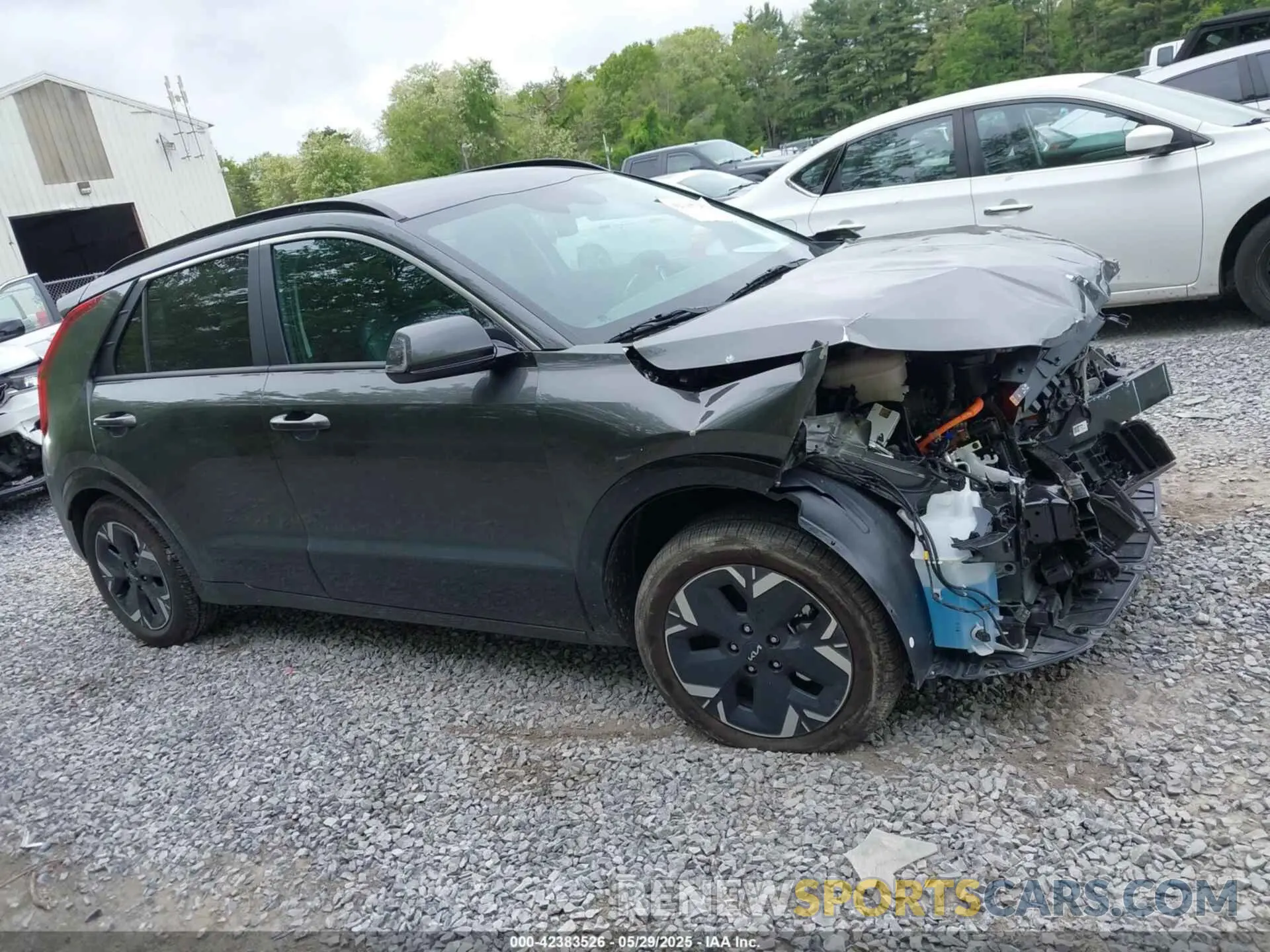 13 Photograph of a damaged car KNDCR3L11S5139228 KIA NIRO EV 2025