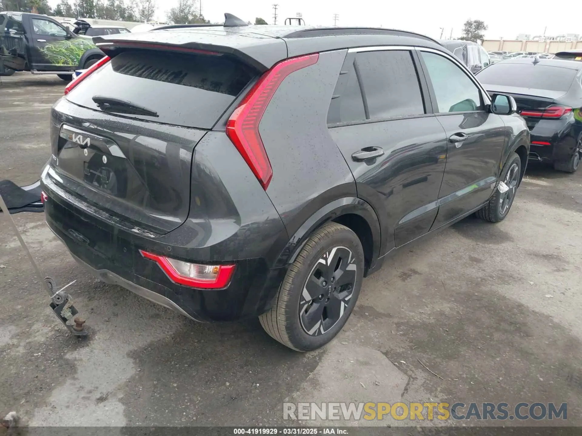 4 Photograph of a damaged car KNDCR3L17S5136544 KIA NIRO EV 2025