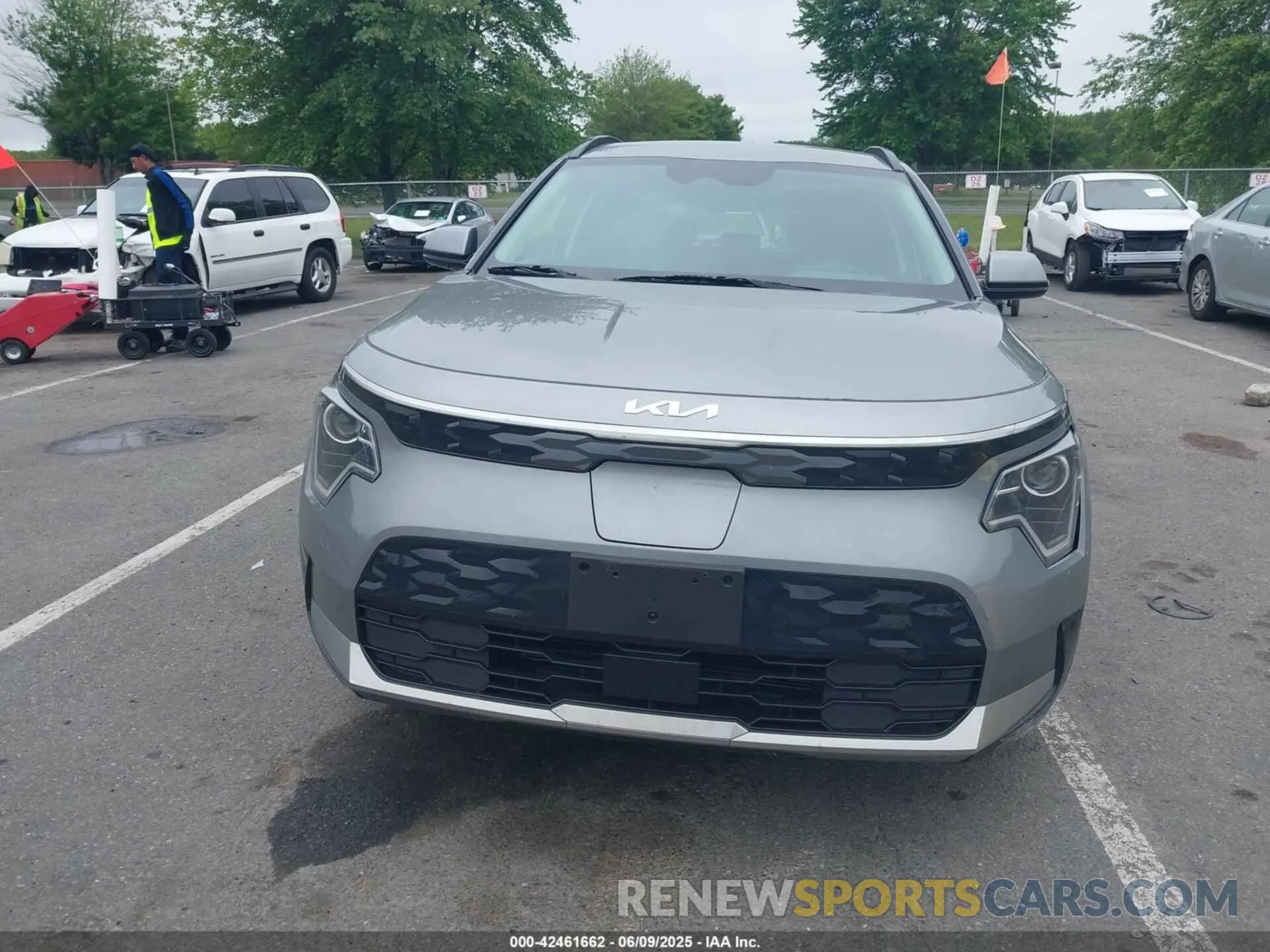 12 Photograph of a damaged car KNDCR3L18S5133832 KIA NIRO EV 2025