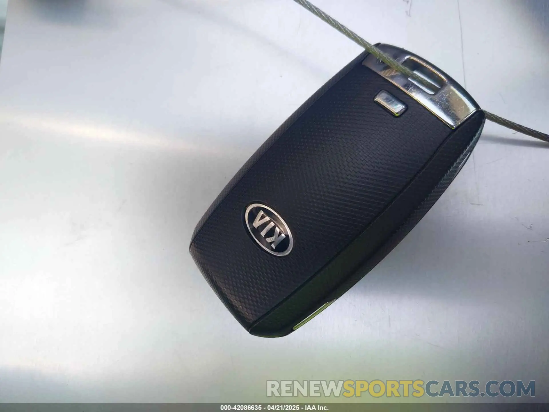 11 Photograph of a damaged car KNDCC3LD8K5315199 KIA NIRO PLUG-IN HYBRID 2019