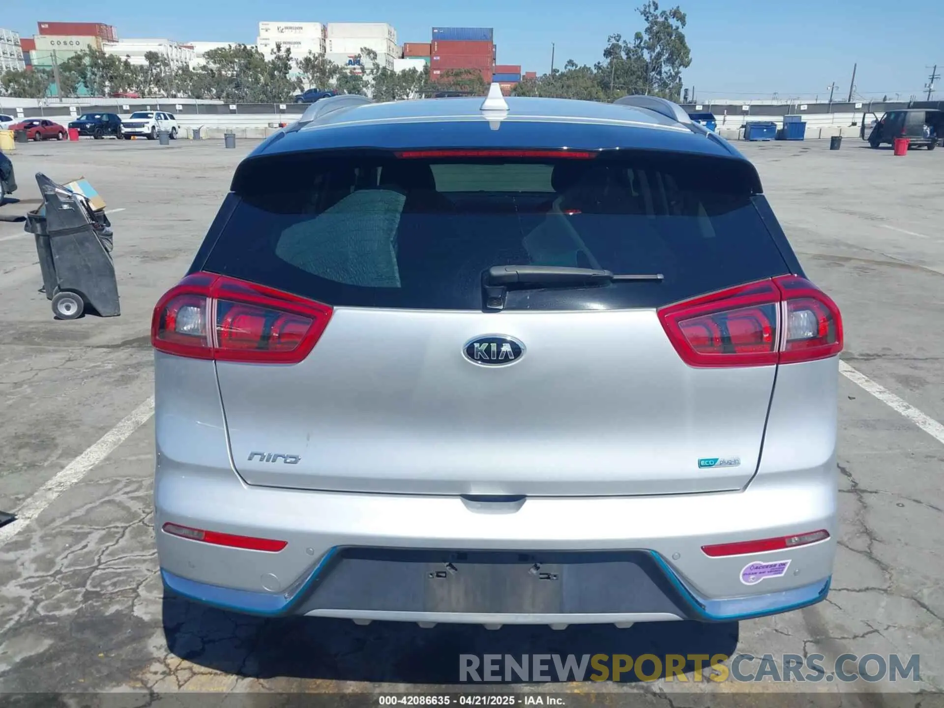 17 Photograph of a damaged car KNDCC3LD8K5315199 KIA NIRO PLUG-IN HYBRID 2019