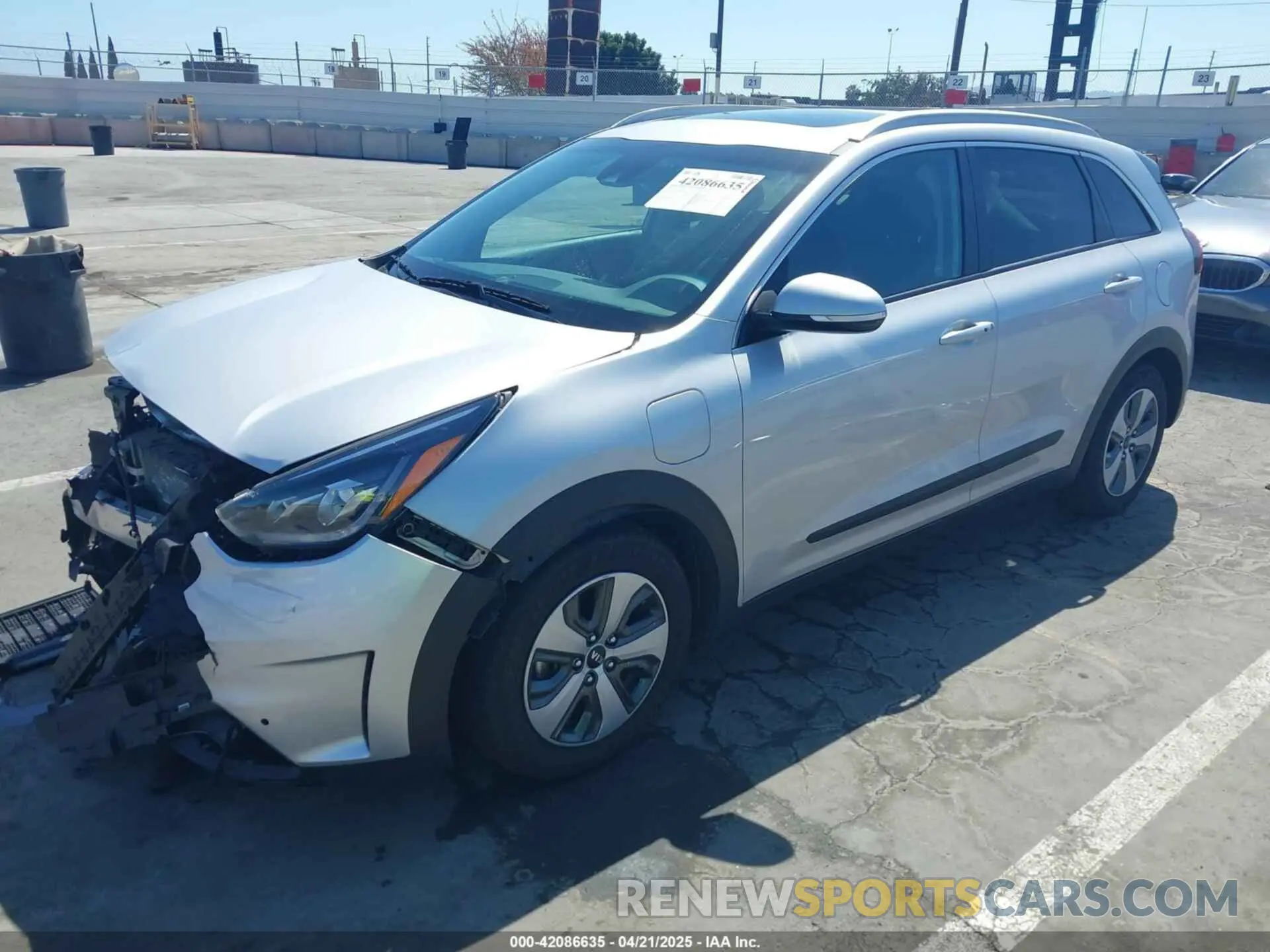 2 Photograph of a damaged car KNDCC3LD8K5315199 KIA NIRO PLUG-IN HYBRID 2019