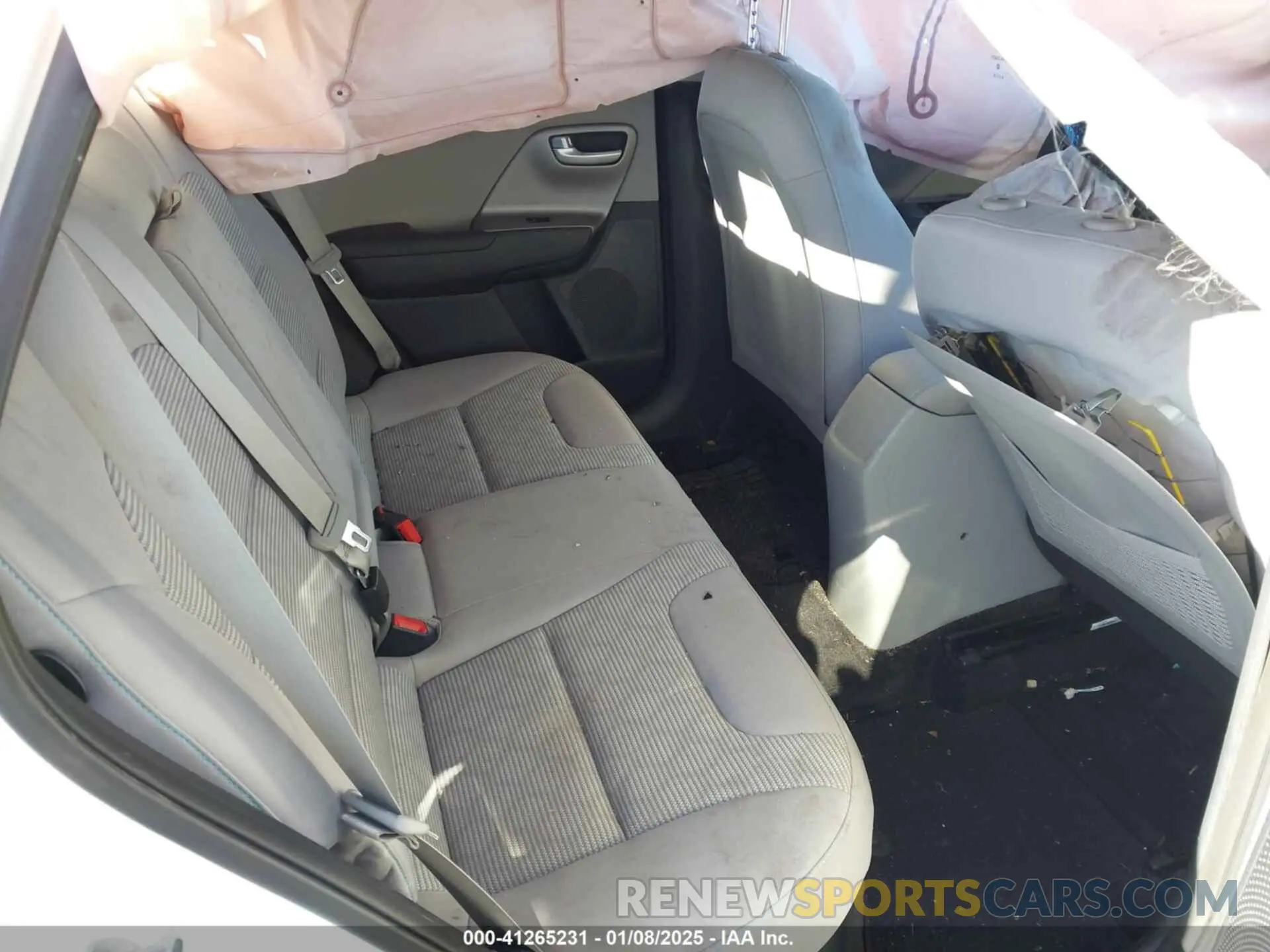 8 Photograph of a damaged car KNDCM3LD0K5283166 KIA NIRO PLUG-IN HYBRID 2019