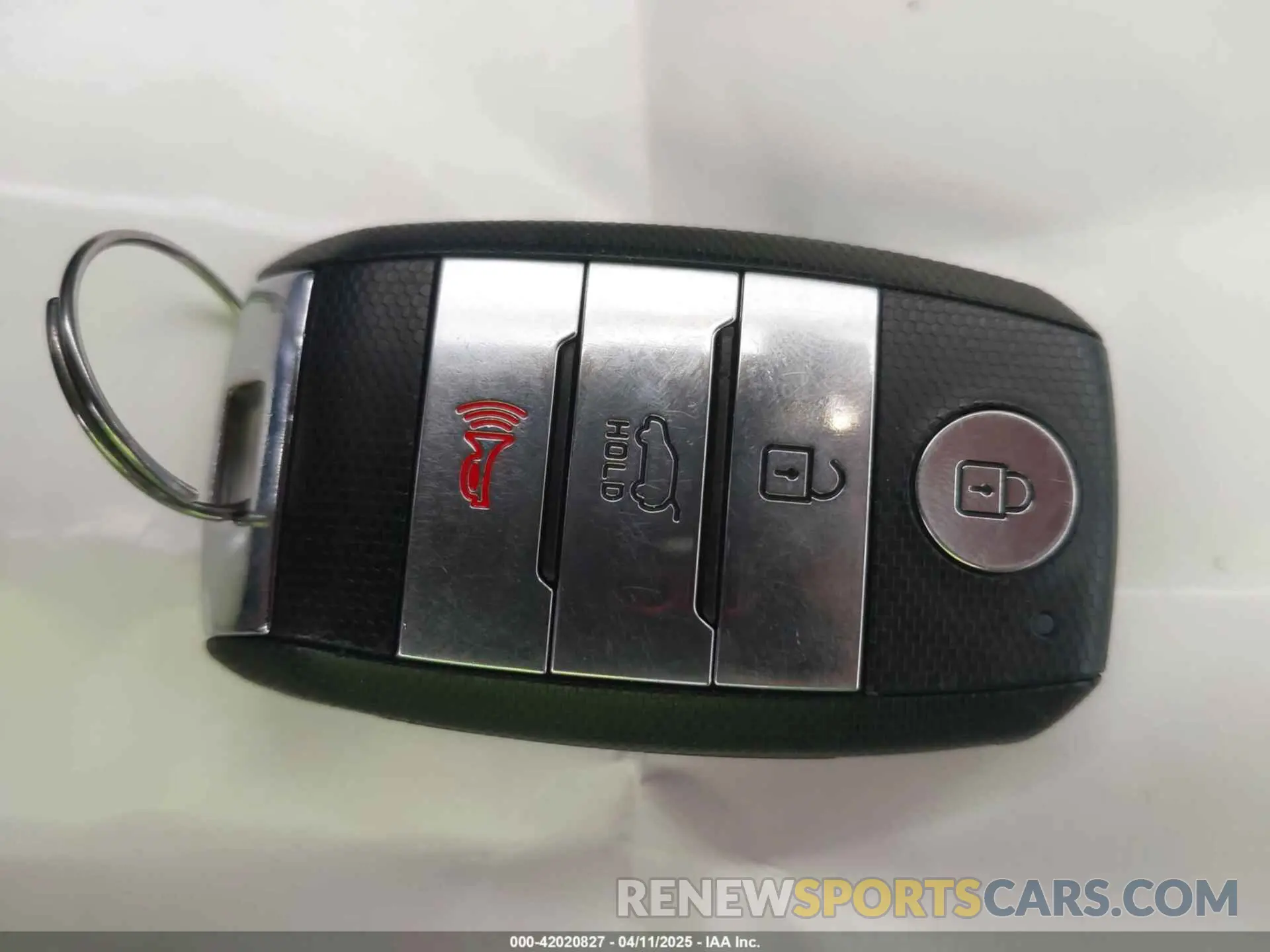 11 Photograph of a damaged car KNDCM3LD1K5217385 KIA NIRO PLUG-IN HYBRID 2019