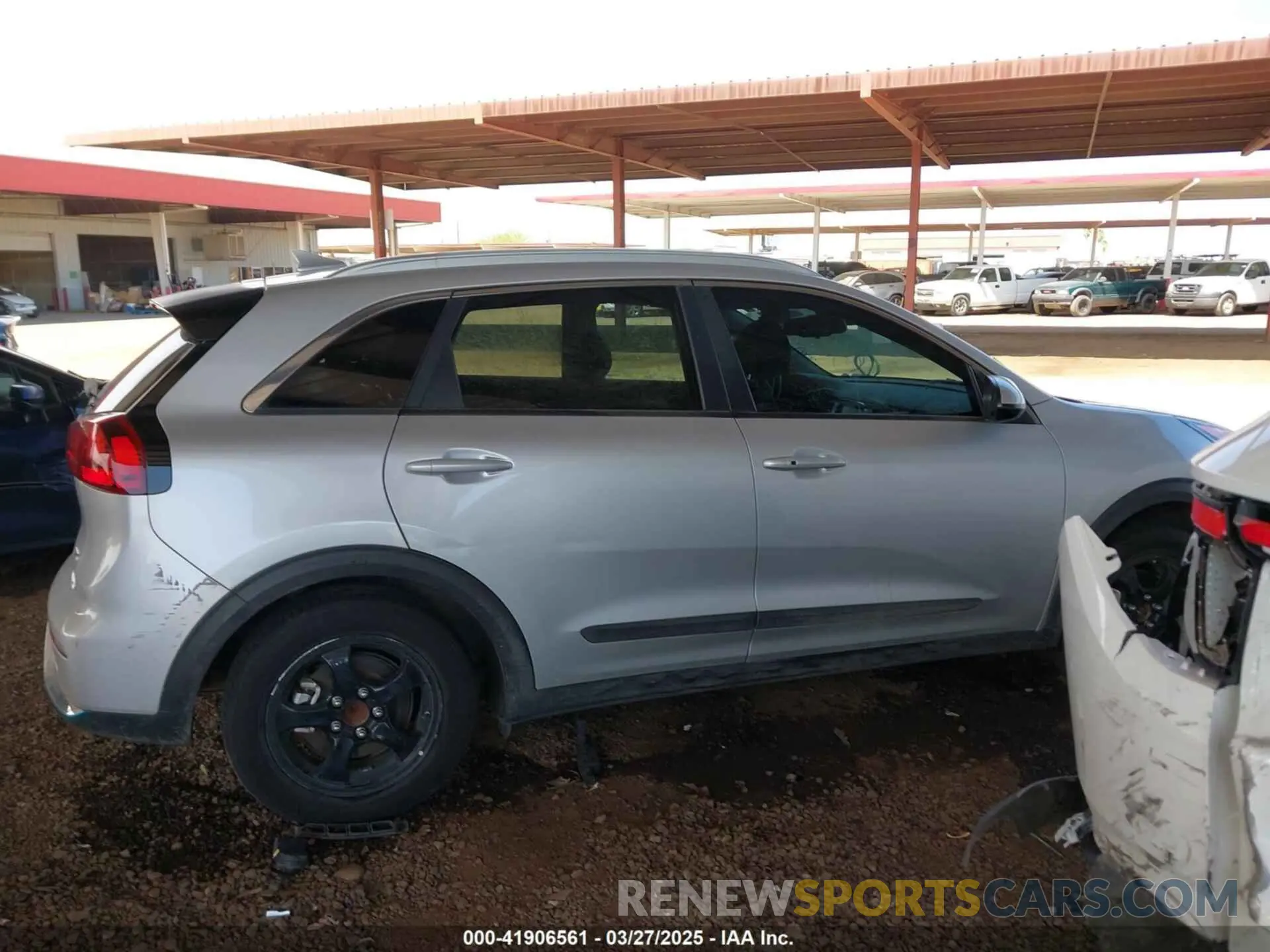 14 Photograph of a damaged car KNDCM3LD1K5232291 KIA NIRO PLUG-IN HYBRID 2019