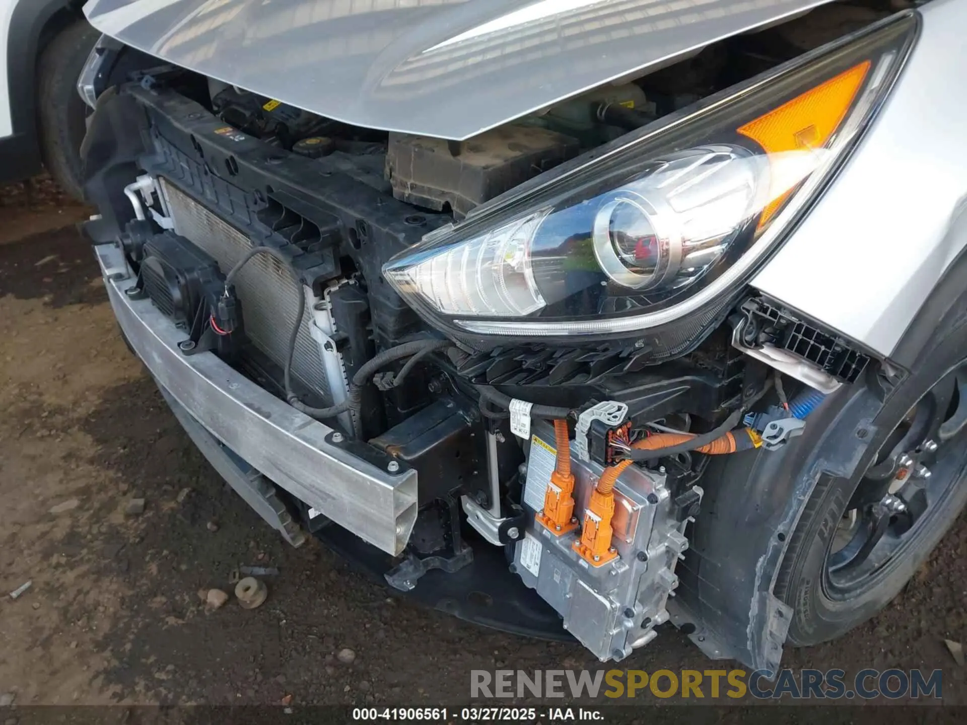 19 Photograph of a damaged car KNDCM3LD1K5232291 KIA NIRO PLUG-IN HYBRID 2019