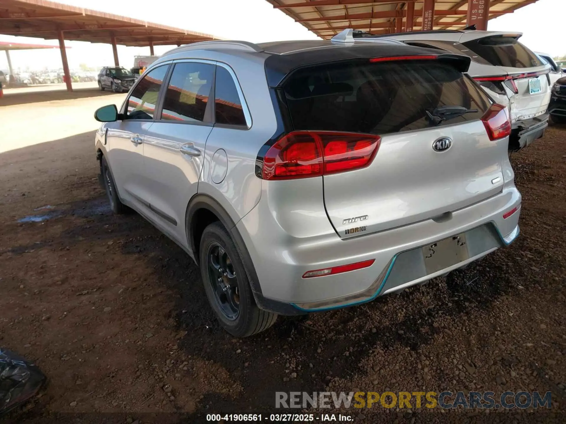 3 Photograph of a damaged car KNDCM3LD1K5232291 KIA NIRO PLUG-IN HYBRID 2019