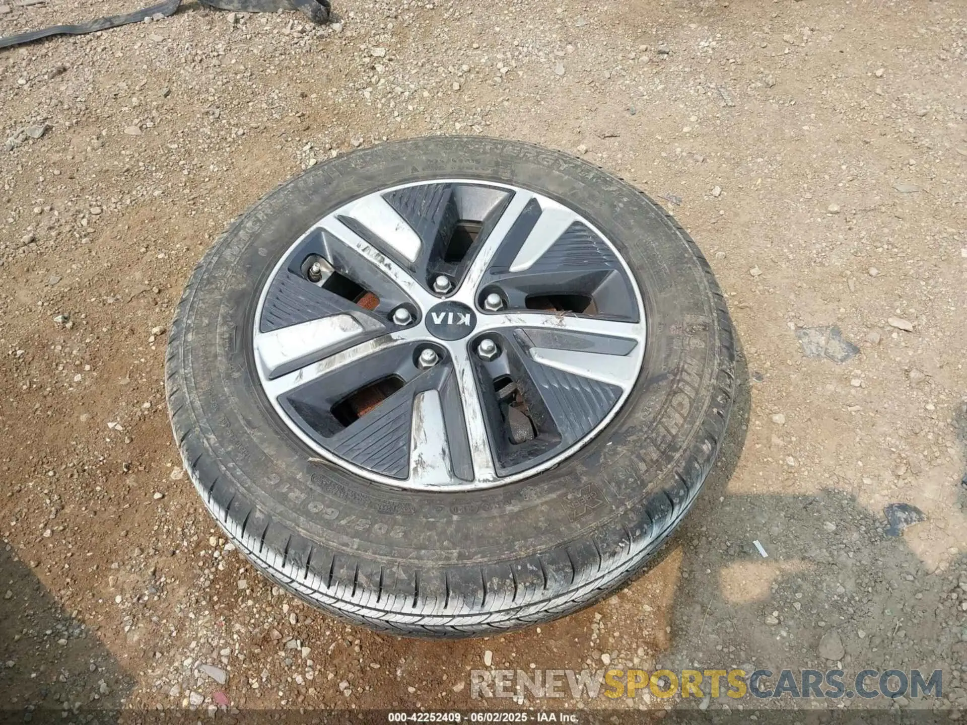 12 Photograph of a damaged car KNDCC3LD0L5439033 KIA NIRO PLUG-IN HYBRID 2020