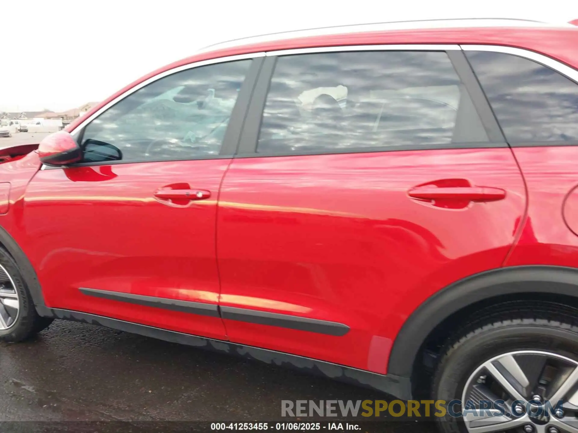15 Photograph of a damaged car KNDCM3LD1L5452600 KIA NIRO PLUG-IN HYBRID 2020