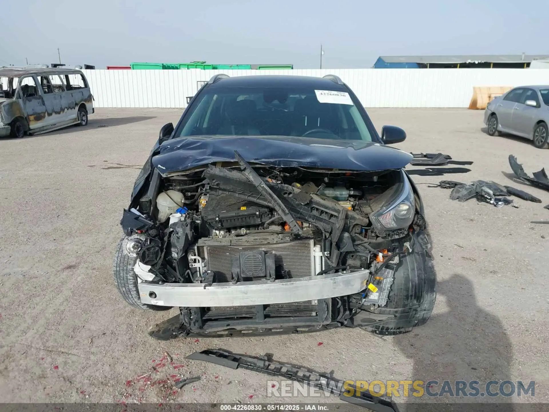 13 Photograph of a damaged car KNDCM3LD5L5391204 KIA NIRO PLUG-IN HYBRID 2020