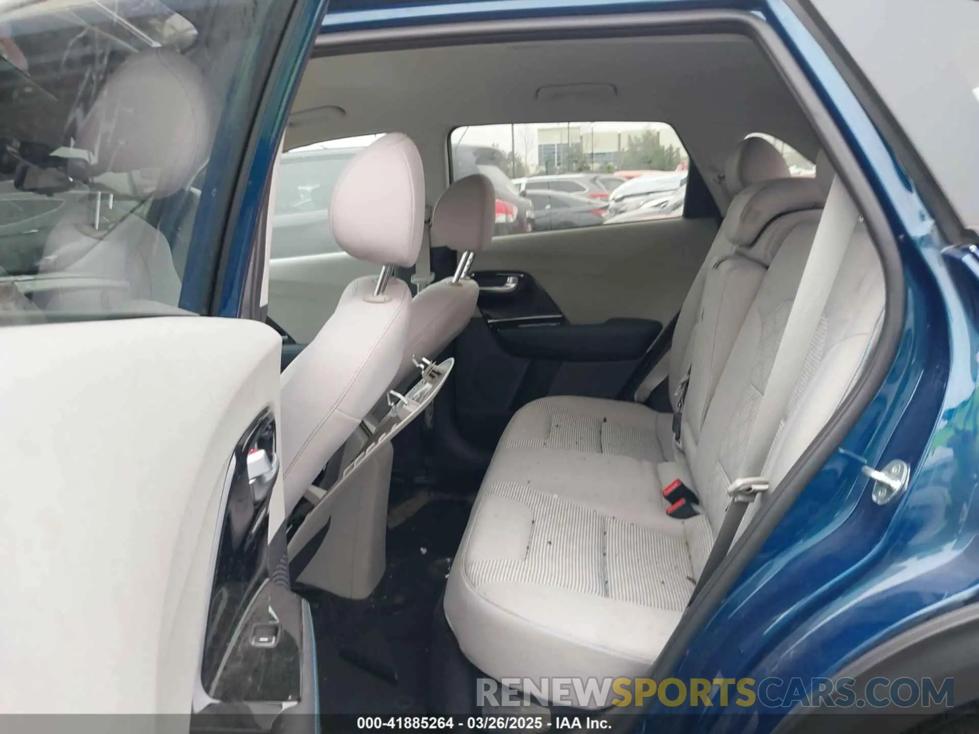 8 Photograph of a damaged car KNDCM3LD6M5474044 KIA NIRO PLUG-IN HYBRID 2021