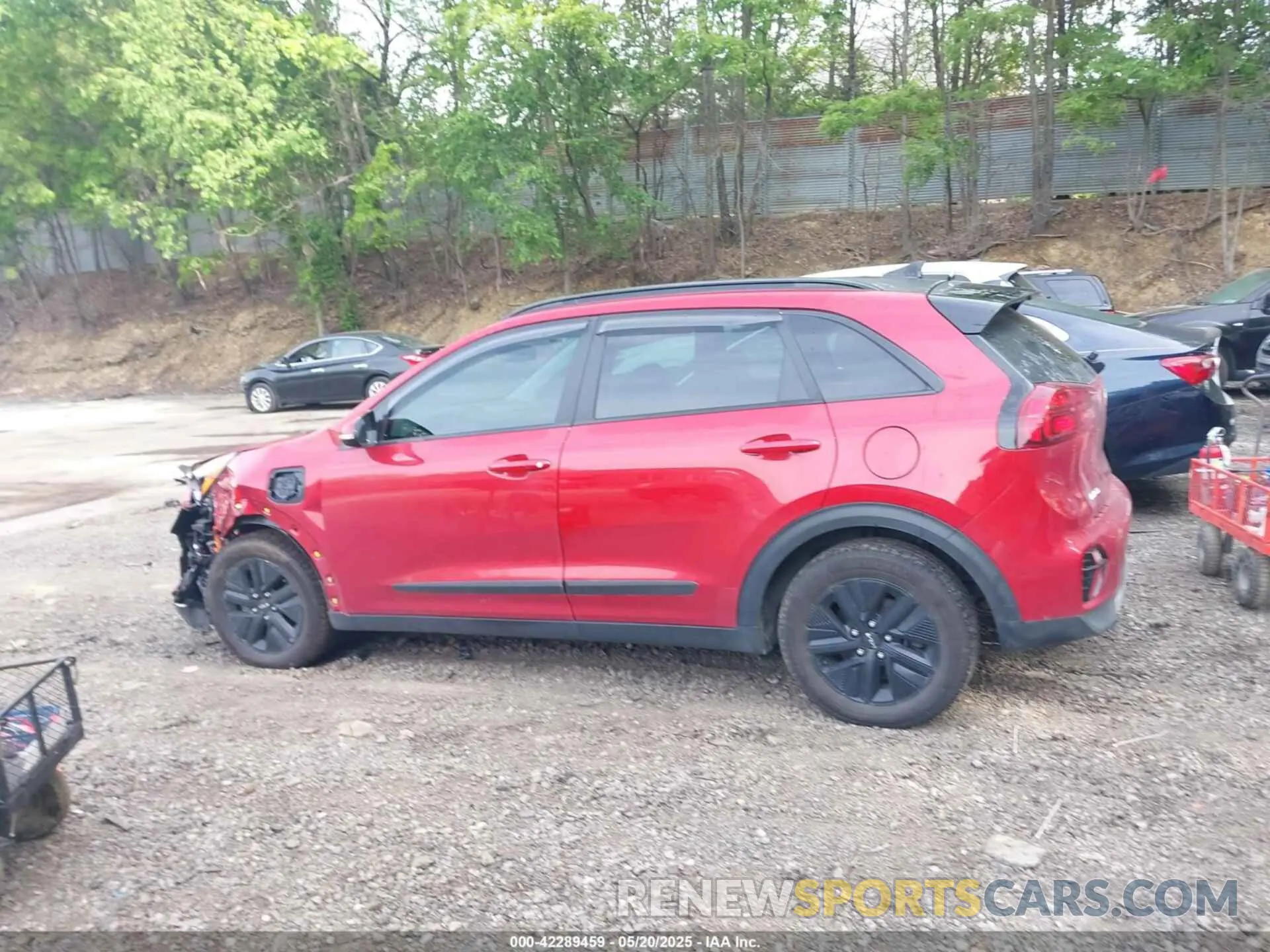 14 Photograph of a damaged car KNDCC3LD9N5532538 KIA NIRO PLUG-IN HYBRID 2022