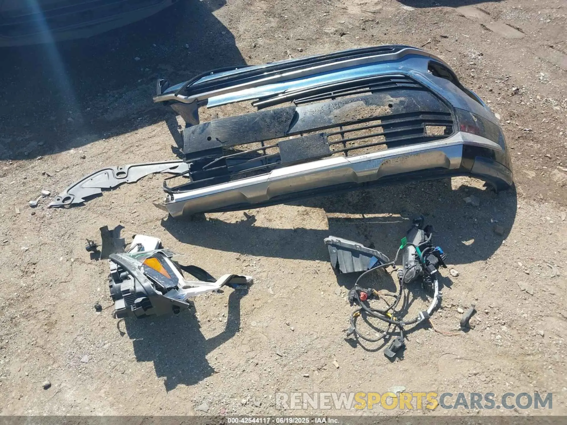 12 Photograph of a damaged car KNDCR3LF6P5055831 KIA NIRO PLUG-IN HYBRID 2023