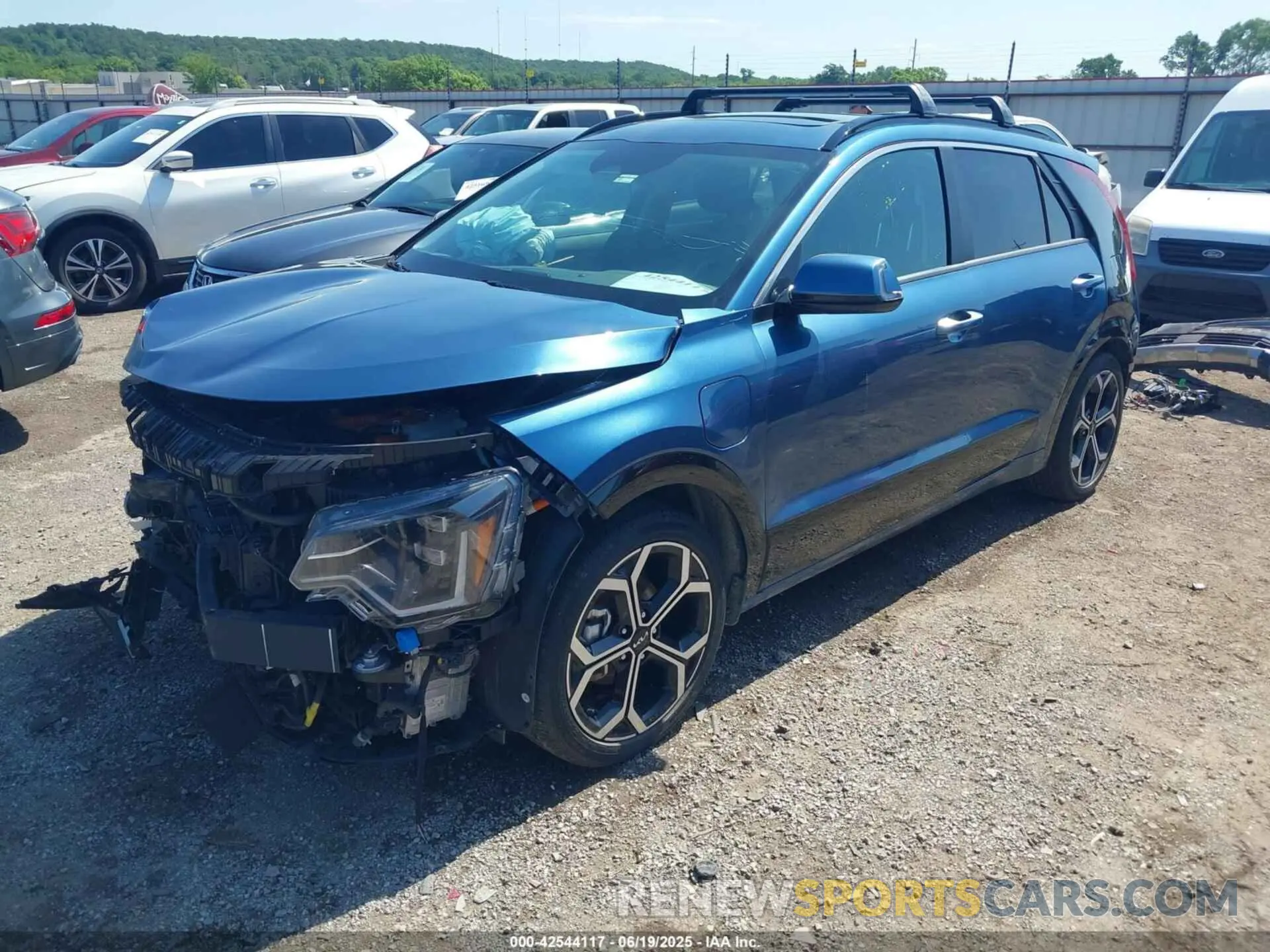 2 Photograph of a damaged car KNDCR3LF6P5055831 KIA NIRO PLUG-IN HYBRID 2023