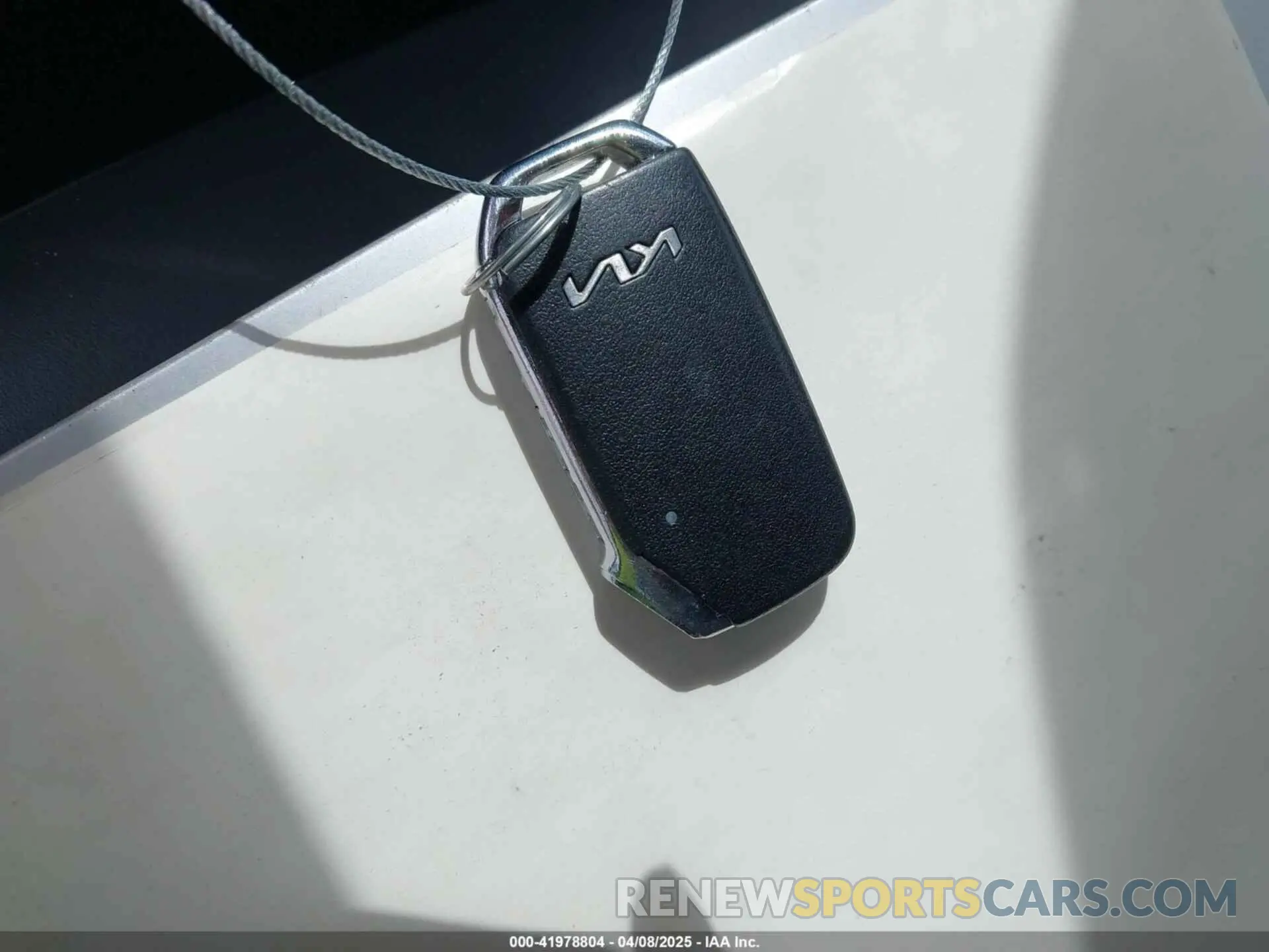 11 Photograph of a damaged car KNDCS3LF1P5067597 KIA NIRO PLUG-IN HYBRID 2023