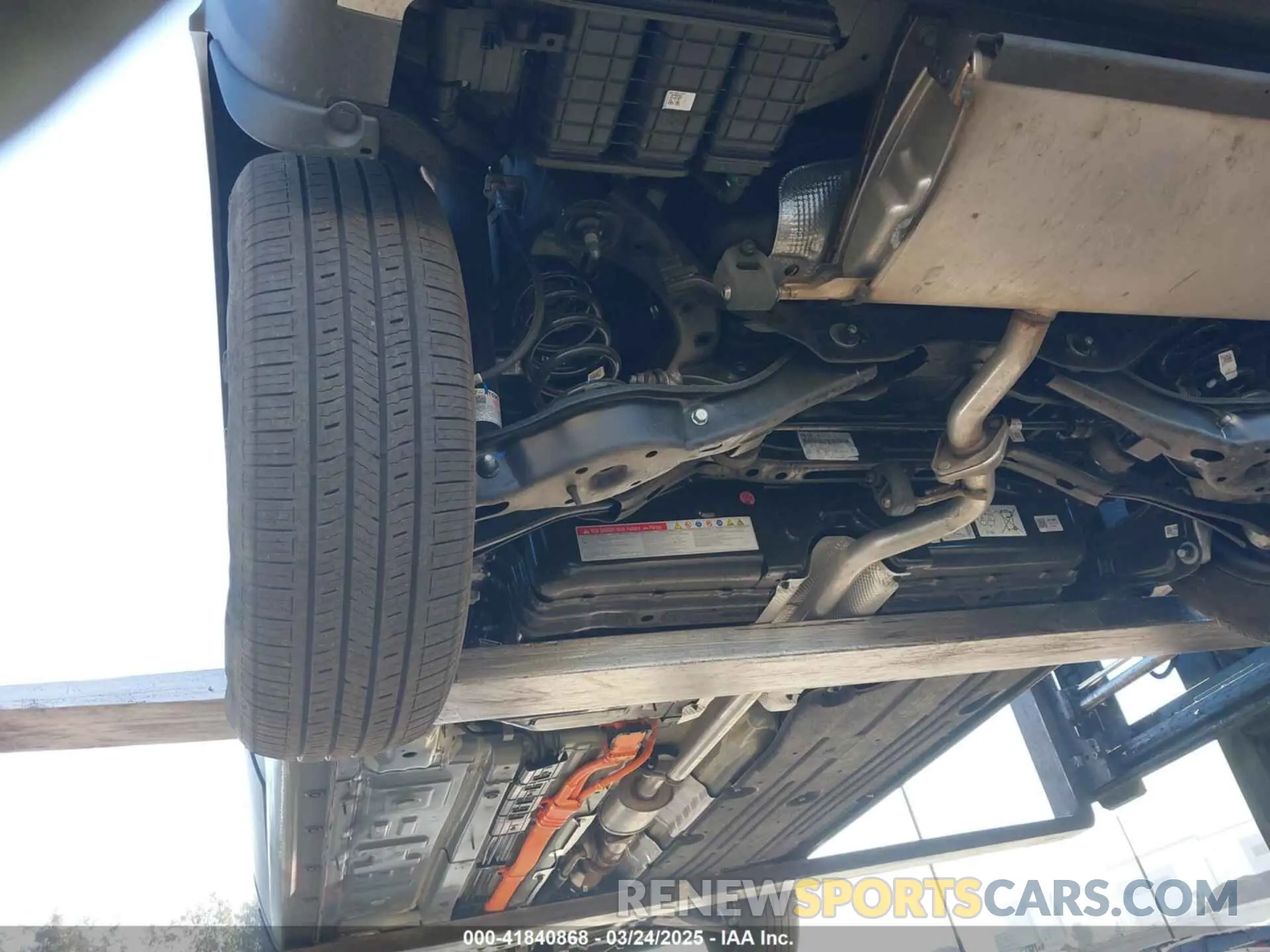 19 Photograph of a damaged car KNDCS3LF8R5171202 KIA NIRO PLUG-IN HYBRID 2024