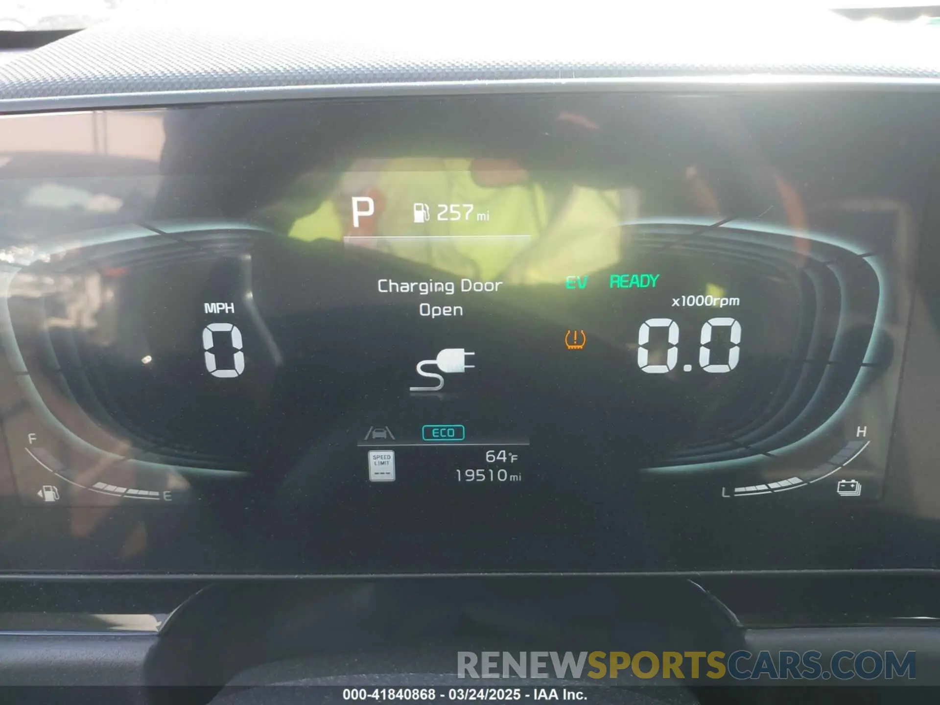7 Photograph of a damaged car KNDCS3LF8R5171202 KIA NIRO PLUG-IN HYBRID 2024