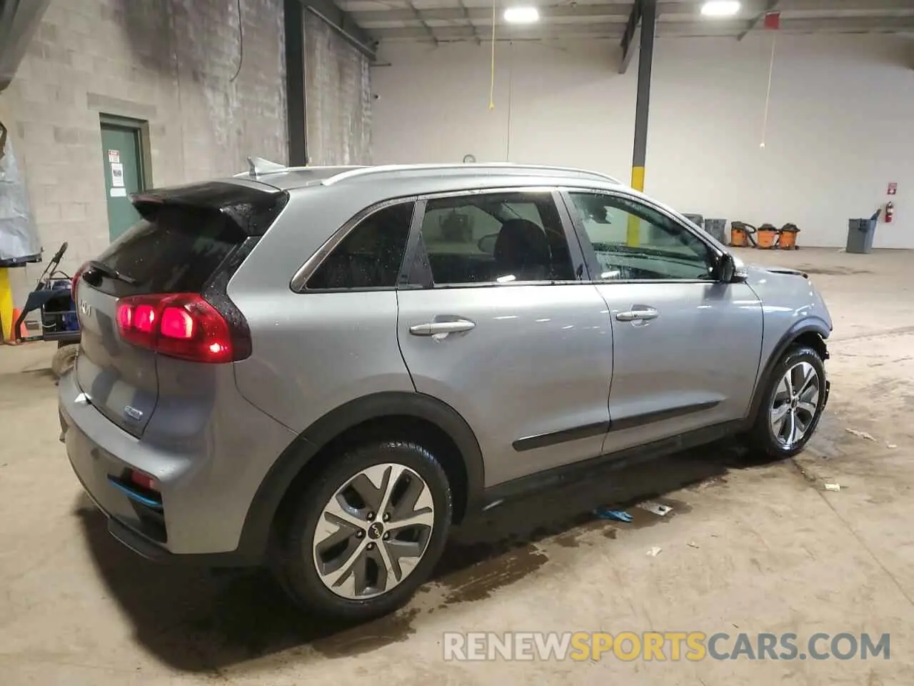 3 Photograph of a damaged car KNDCC3LG4N5159967 KIA NIRO S 2022
